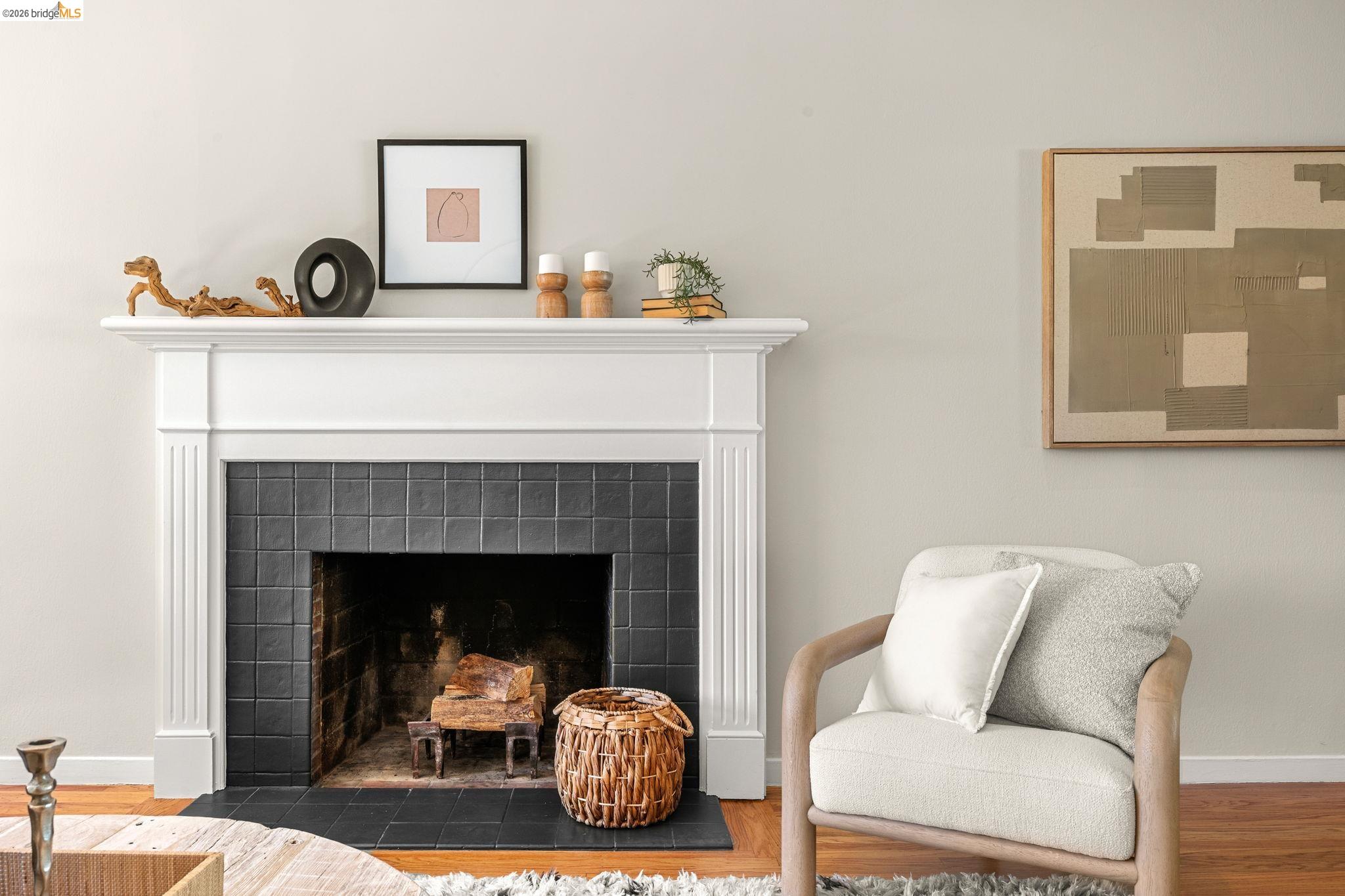 Detail Gallery Image 8 of 49 For 765 San Diego Rd, Berkeley,  CA 94707-2025 - 4 Beds | 4 Baths