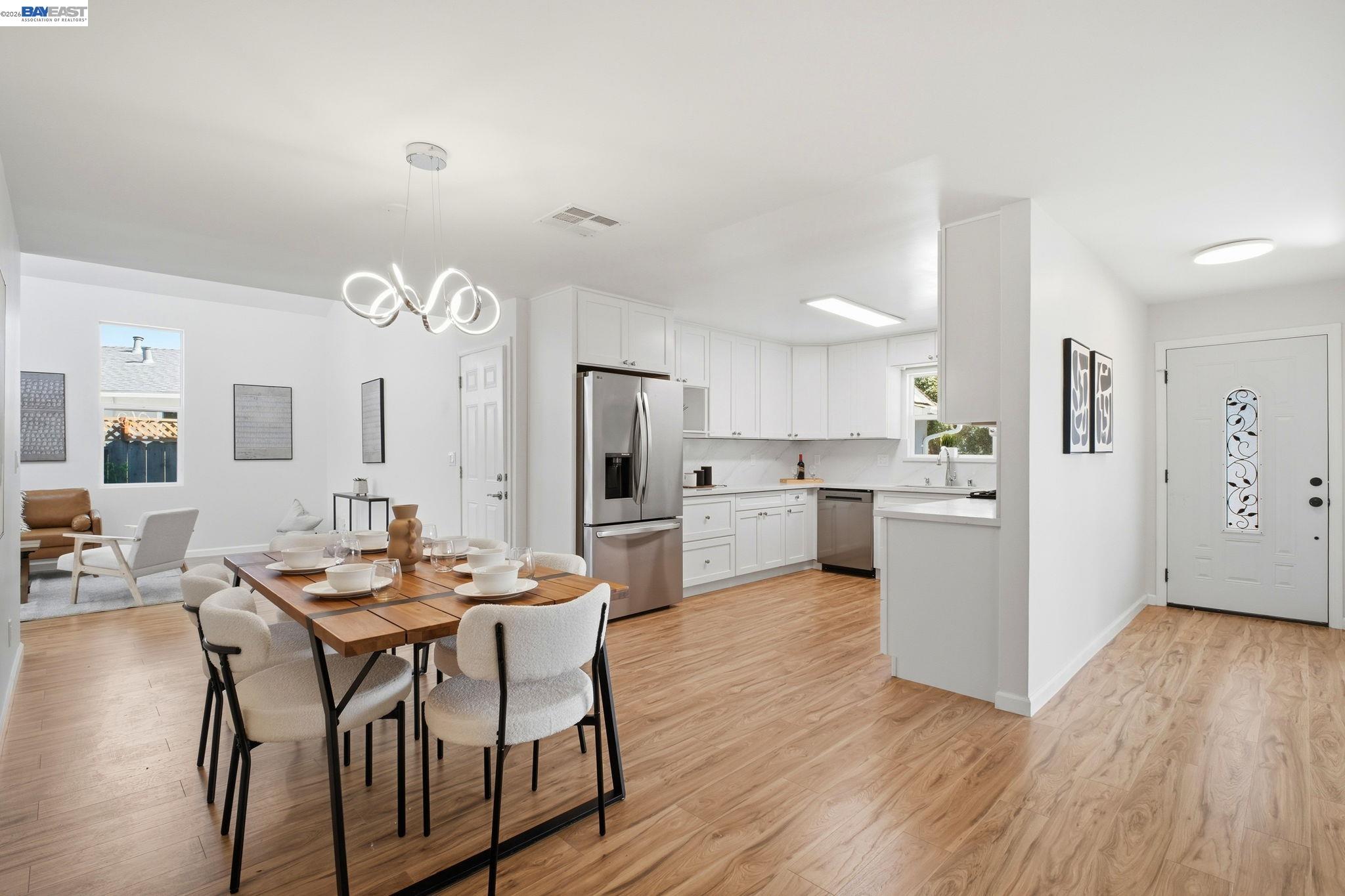 Detail Gallery Image 8 of 36 For 39676 Bruning St, Fremont,  CA 94538 - 4 Beds | 2 Baths