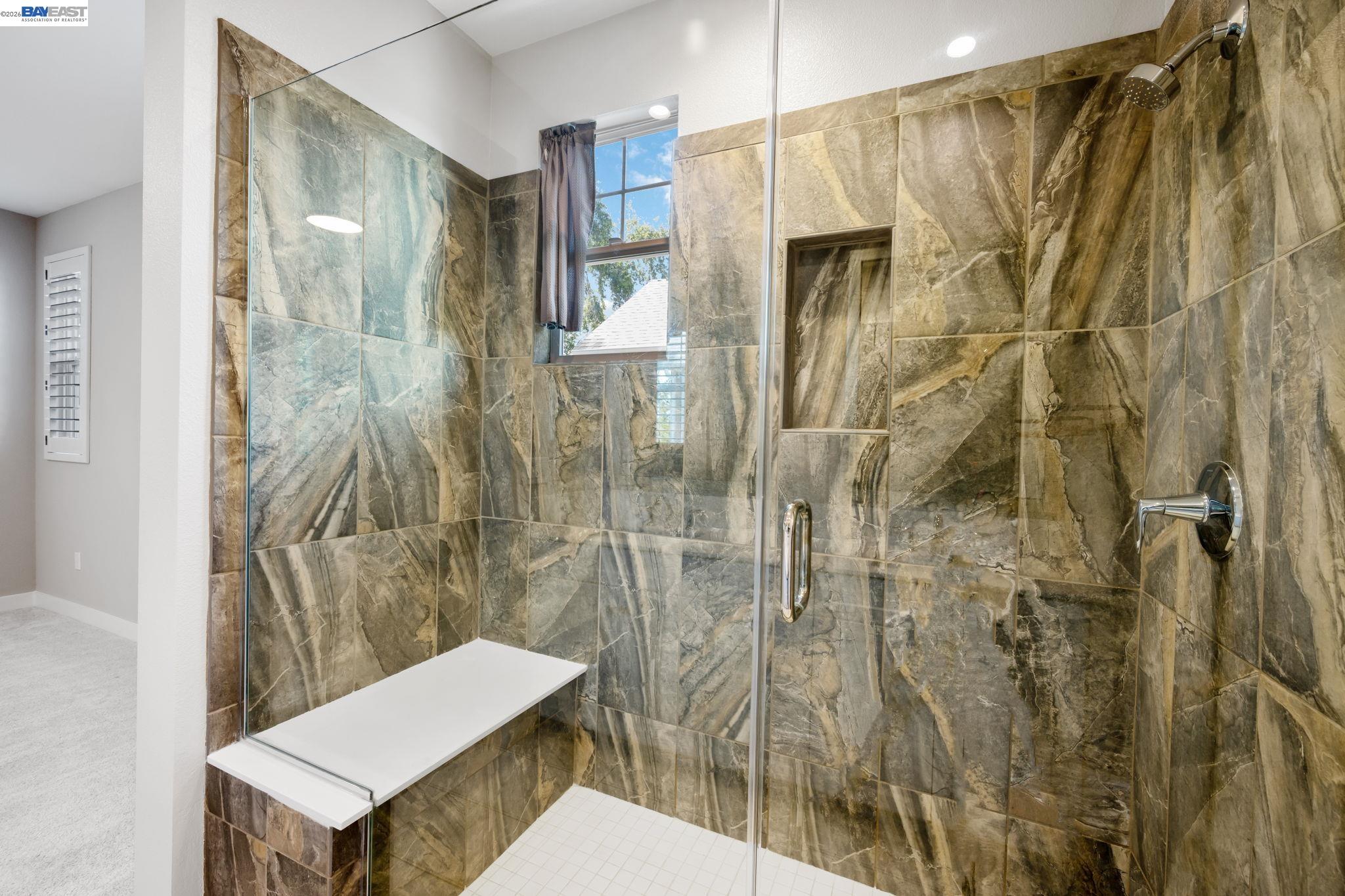 Detail Gallery Image 28 of 44 For 347 Skyforest Way, Scotts Valley,  CA 95066 - 4 Beds | 3/1 Baths