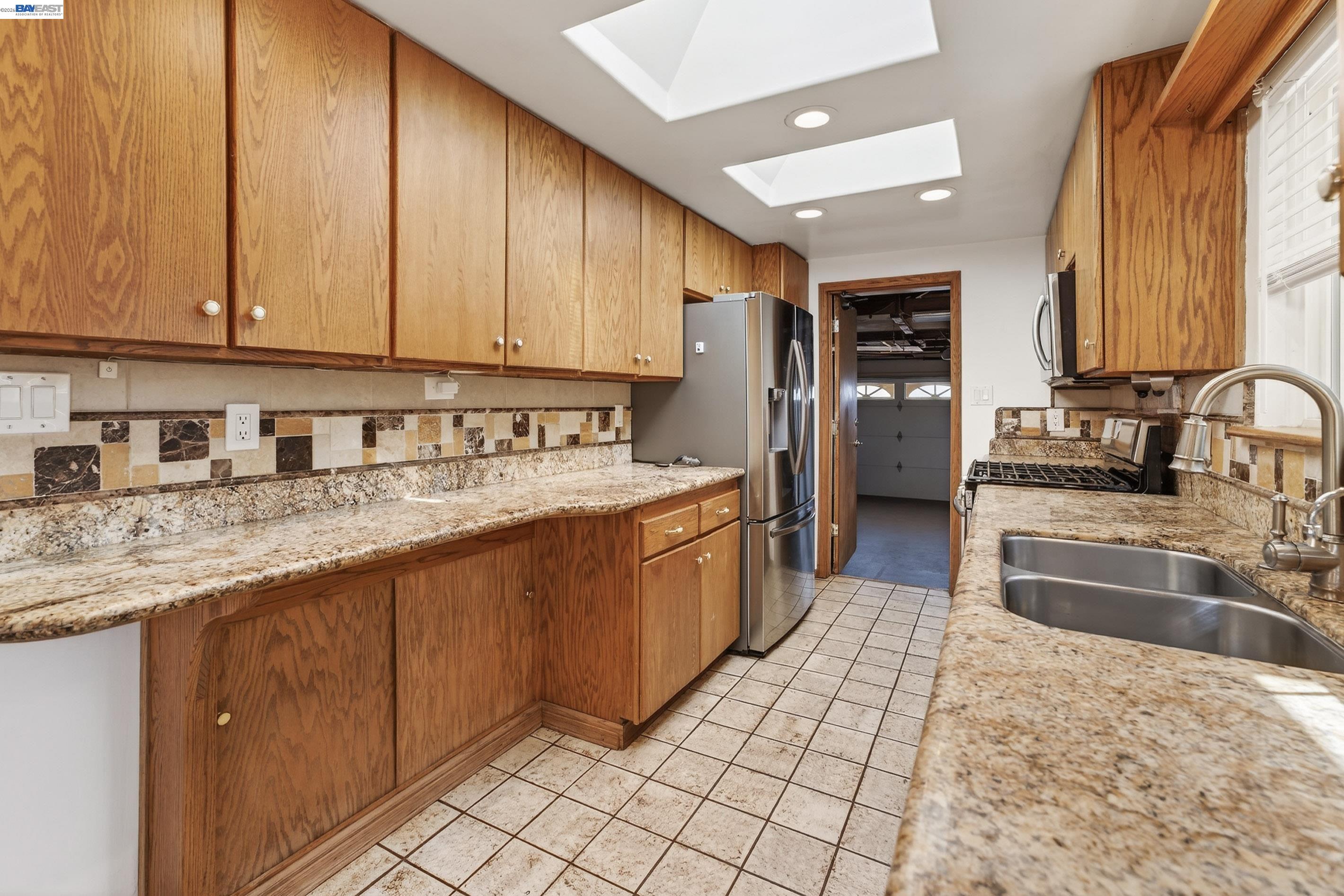 Detail Gallery Image 16 of 53 For 1450 Kolln St, Pleasanton,  CA 94566 - 4 Beds | 2 Baths