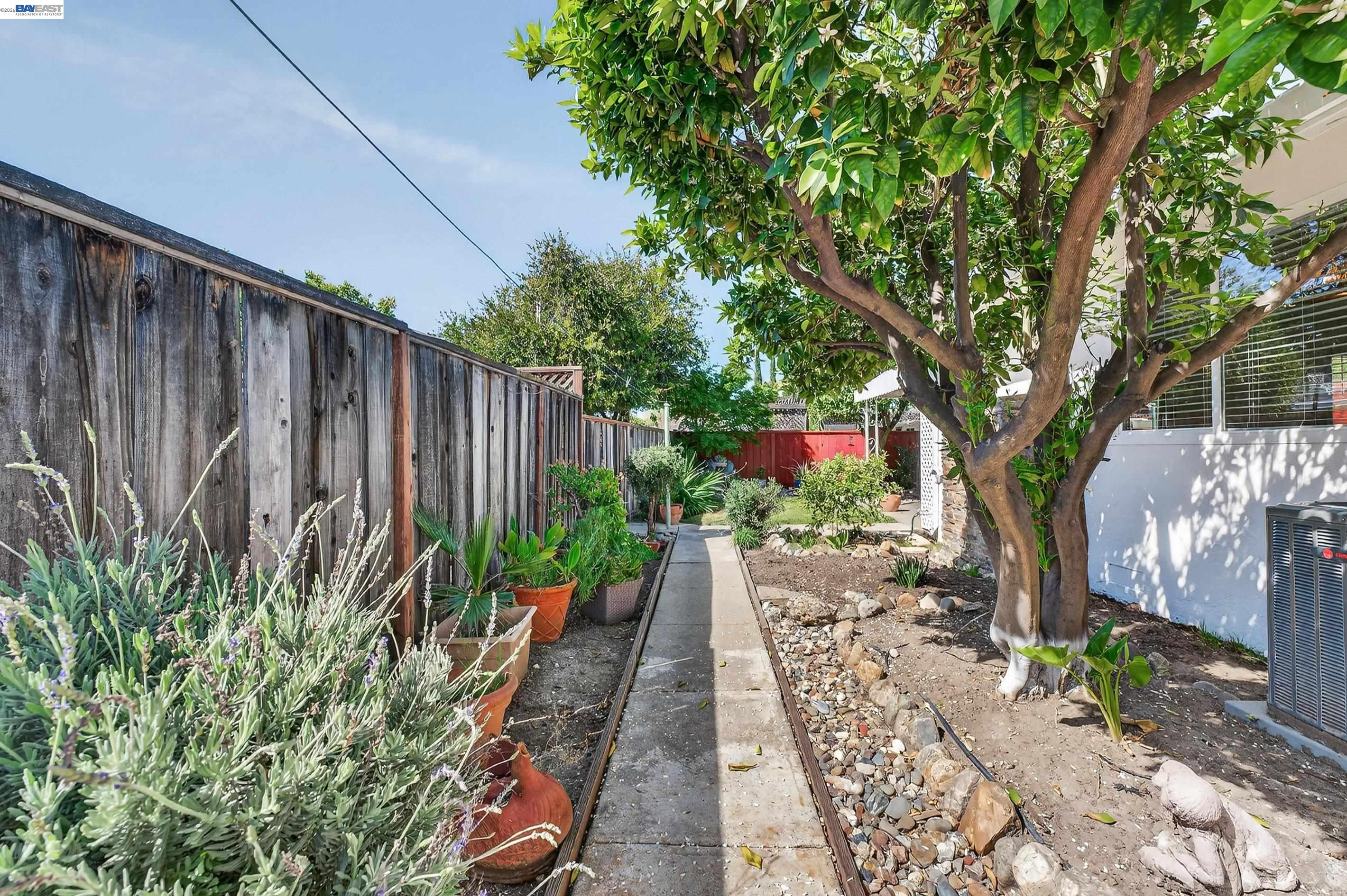 Detail Gallery Image 44 of 53 For 1450 Kolln St, Pleasanton,  CA 94566 - 4 Beds | 2 Baths