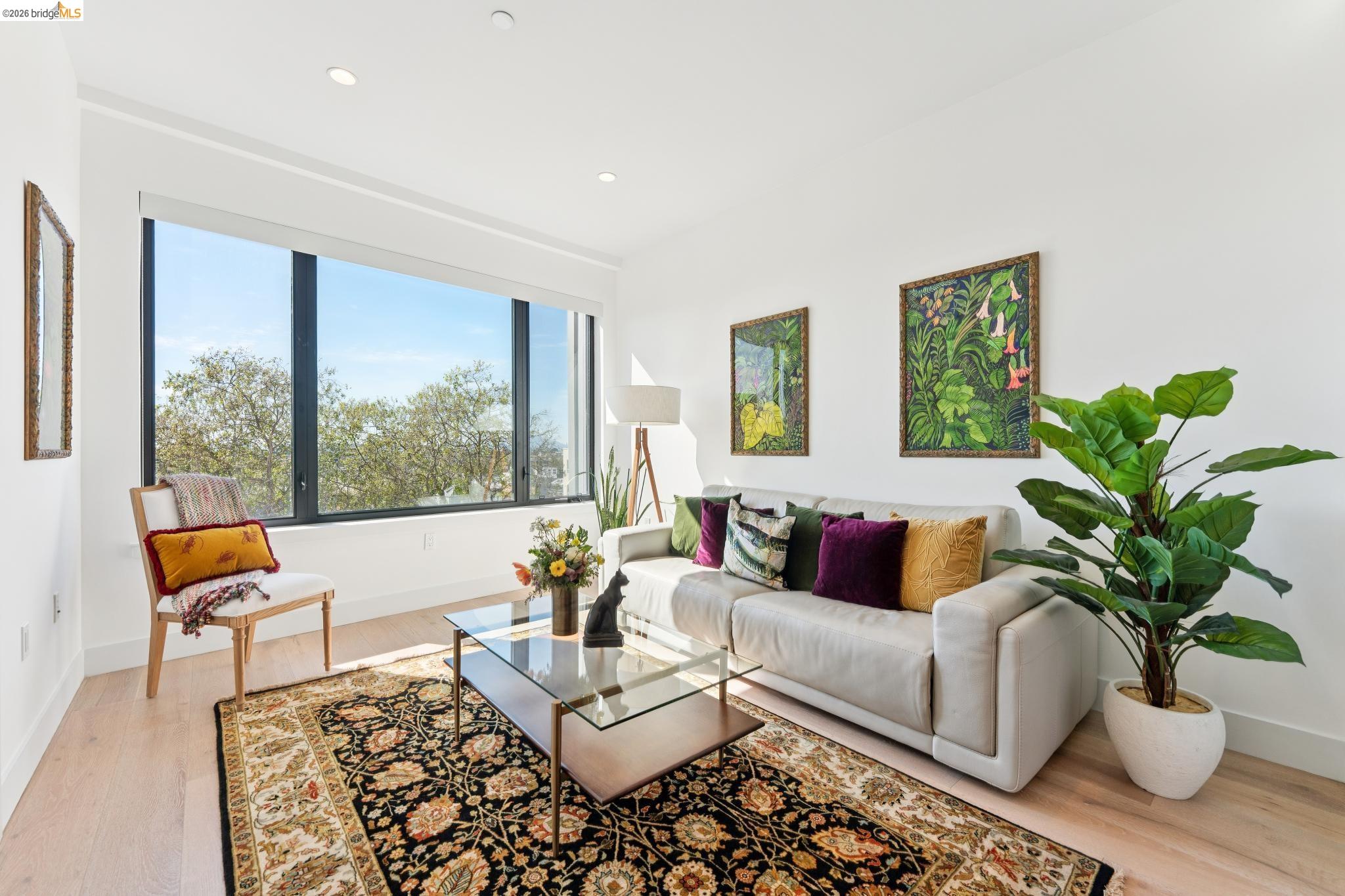 Photo #5: 41127708 Listing: Photo #5