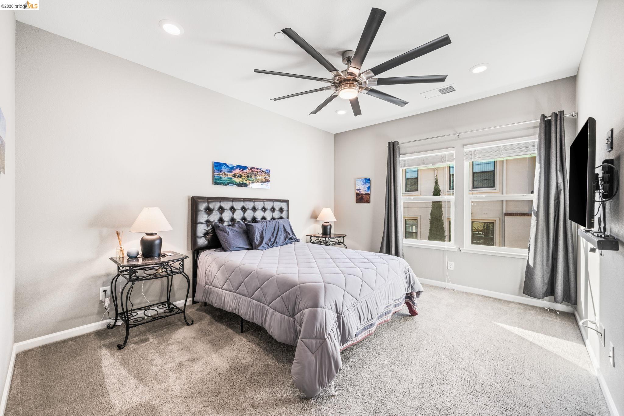 Photo #15: 41127709 Listing: Photo #15