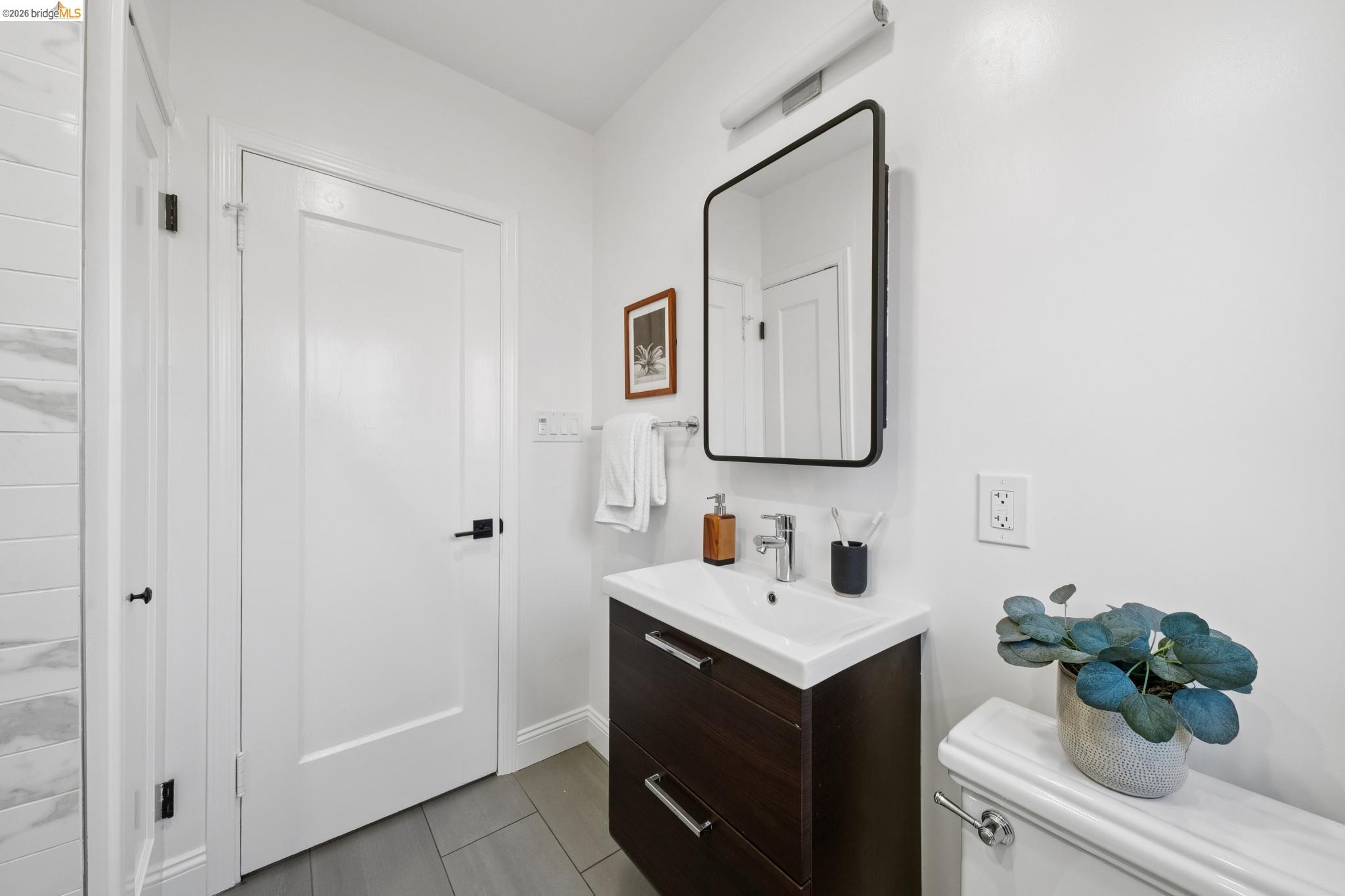 Detail Gallery Image 36 of 59 For 1114 Talbot Ave., Albany,  CA 94706 - 3 Beds | 2 Baths