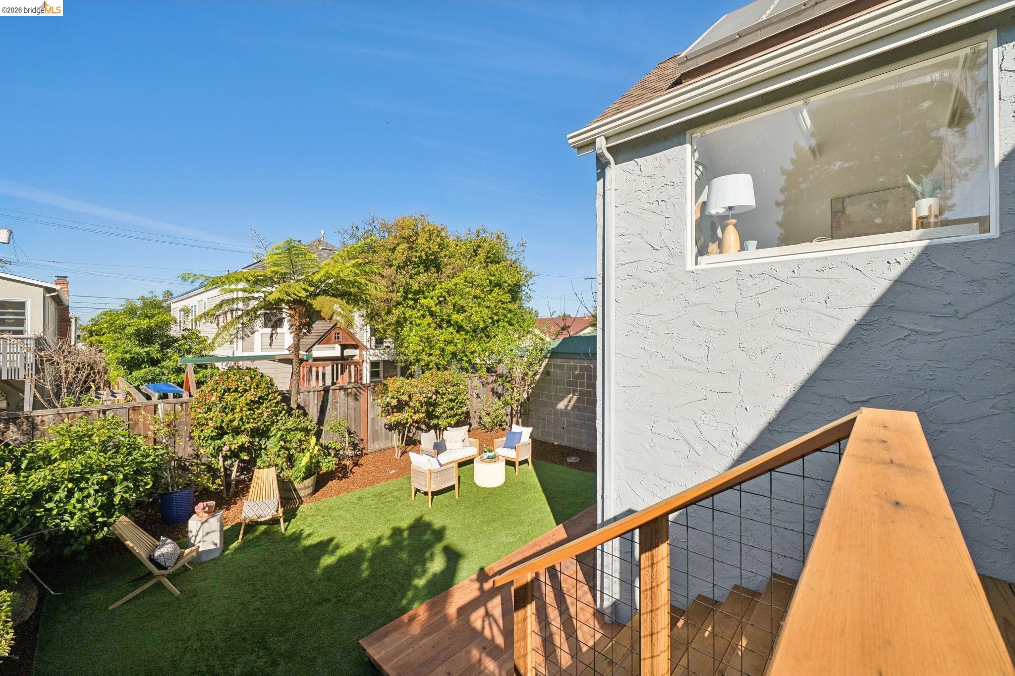 Detail Gallery Image 52 of 59 For 1114 Talbot Ave., Albany,  CA 94706 - 3 Beds | 2 Baths