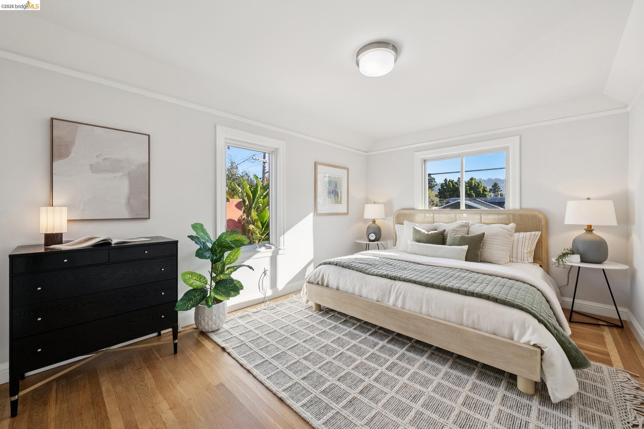 Detail Gallery Image 7 of 59 For 1114 Talbot Ave., Albany,  CA 94706 - 3 Beds | 2 Baths