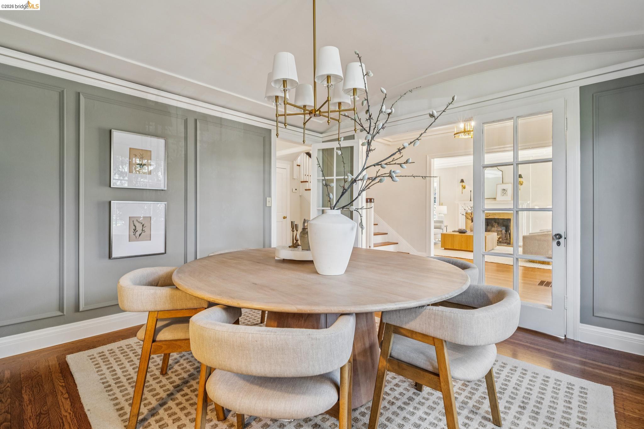 Detail Gallery Image 15 of 59 For 4201 Lakeshore Ave, Oakland,  CA 94610 - 4 Beds | 2/1 Baths