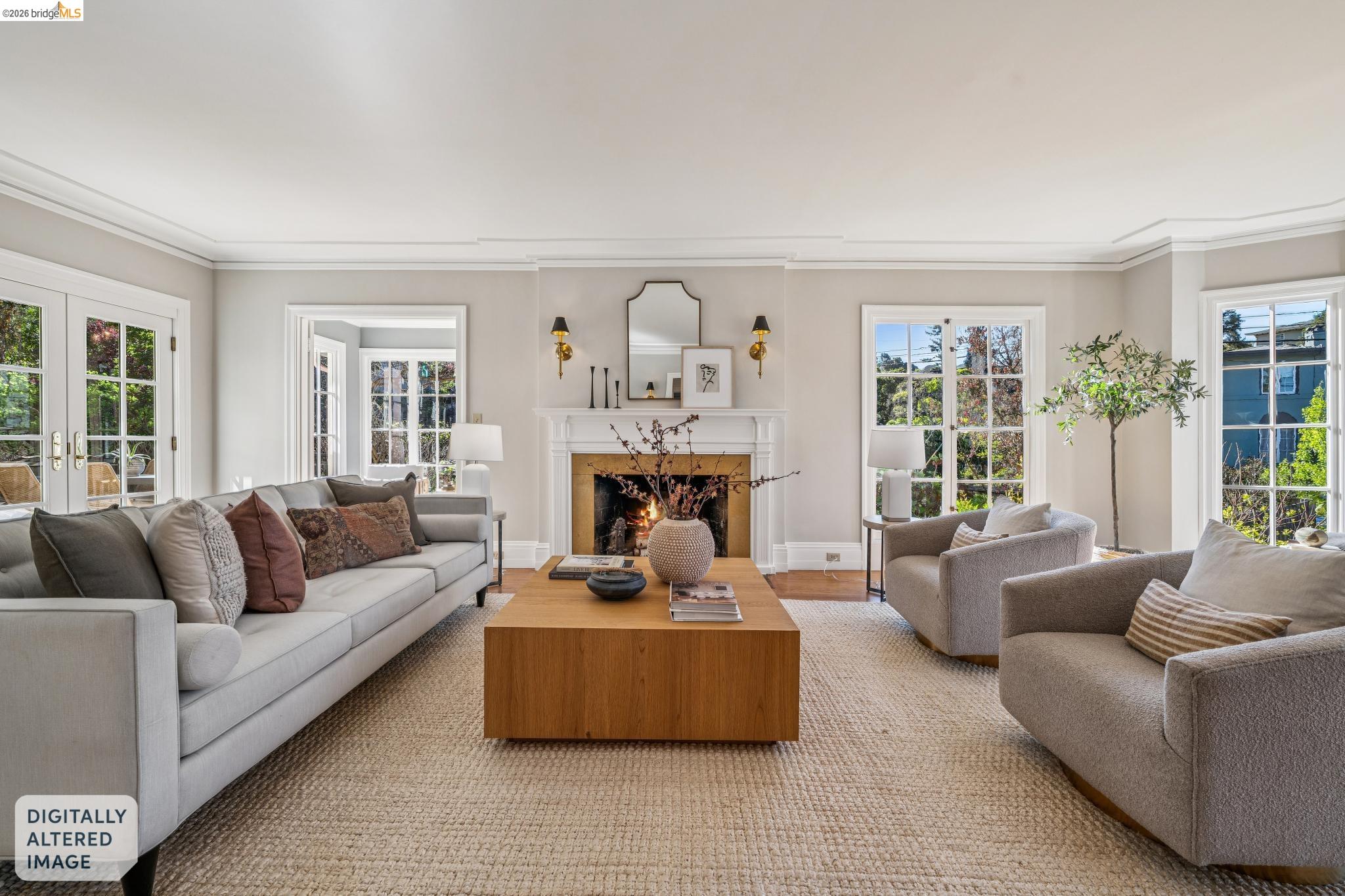 Detail Gallery Image 7 of 59 For 4201 Lakeshore Ave, Oakland,  CA 94610 - 4 Beds | 2/1 Baths