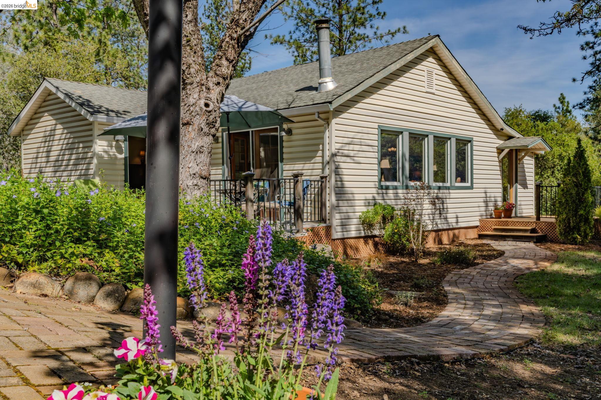 Detail Gallery Image 2 of 45 For 7035 Old Gulch Rd, Mountain Ranch,  CA 95246 - 2 Beds | 2 Baths