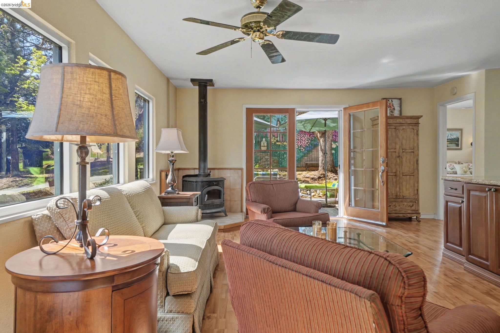 Detail Gallery Image 13 of 45 For 7035 Old Gulch Rd, Mountain Ranch,  CA 95246 - 2 Beds | 2 Baths