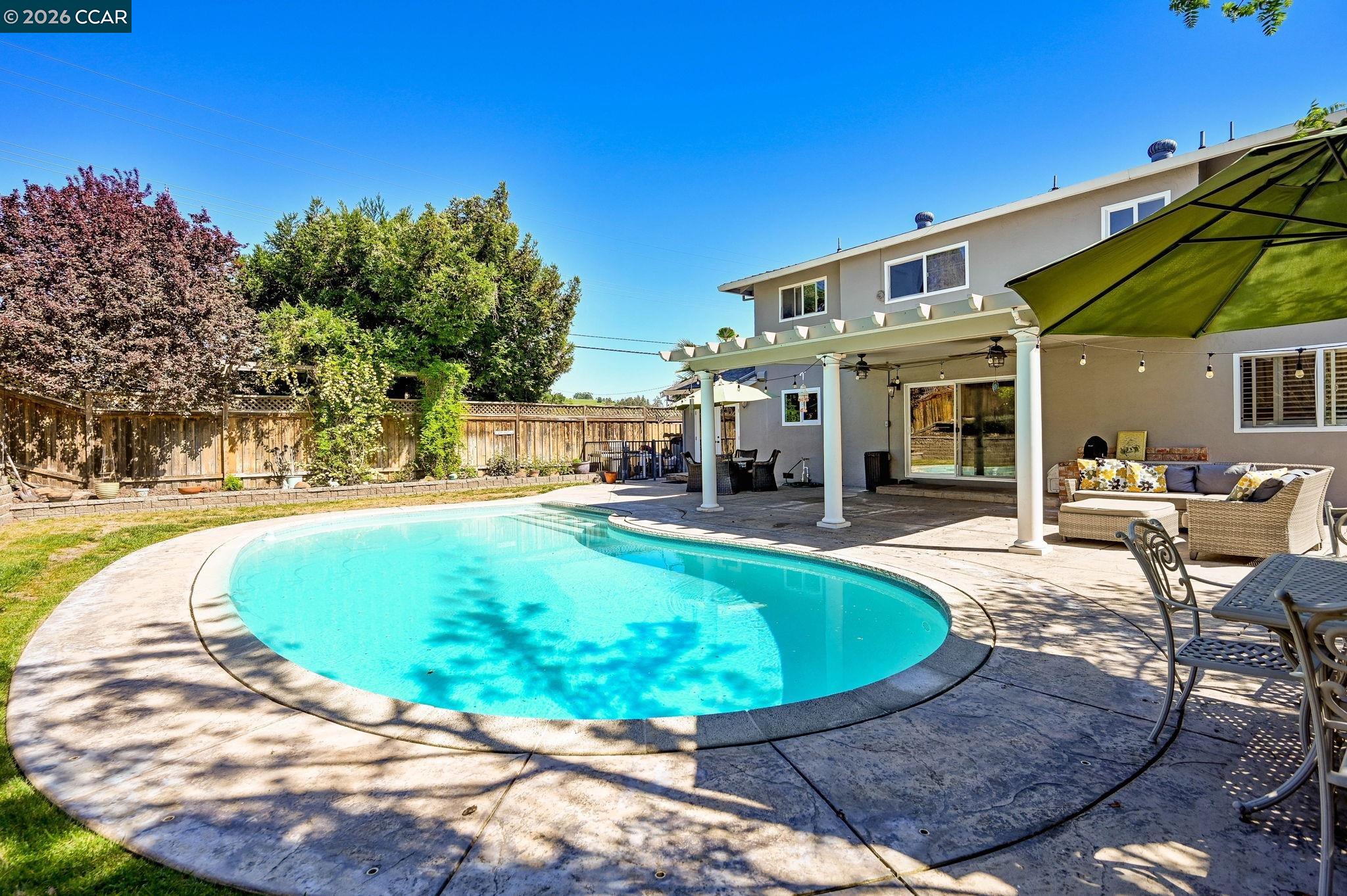 203 Virginia Cir, Martinez, CA, 94553