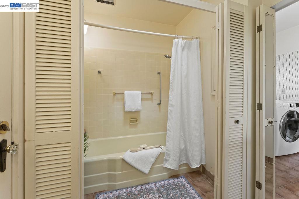 Detail Gallery Image 24 of 59 For 1972 S Livermore Ave, Livermore,  CA 94550 - 5 Beds | 2 Baths