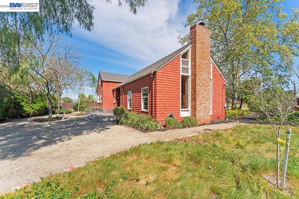 Detail Gallery Image 30 of 59 For 1972 S Livermore Ave, Livermore,  CA 94550 - 5 Beds | 2 Baths