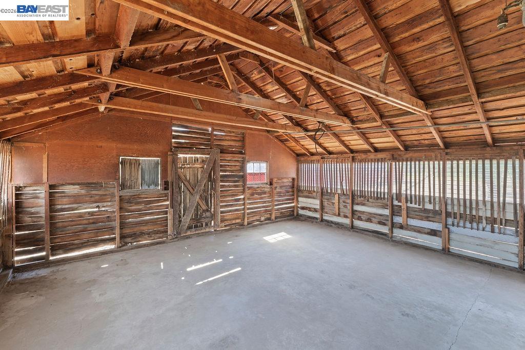 Detail Gallery Image 38 of 59 For 1972 S Livermore Ave, Livermore,  CA 94550 - 5 Beds | 2 Baths