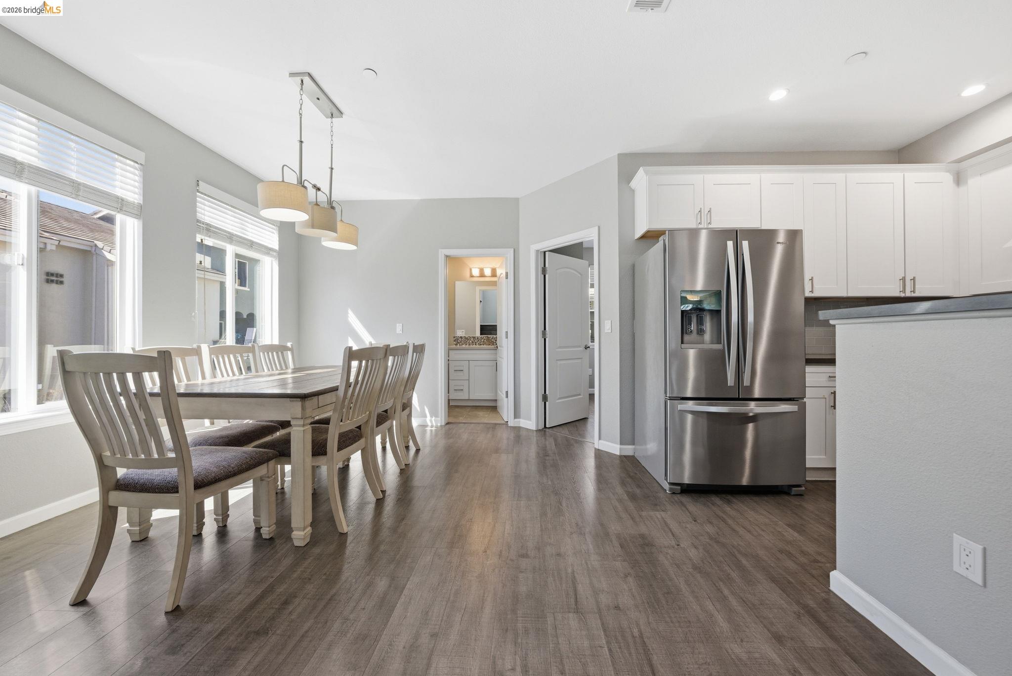 Detail Gallery Image 15 of 60 For 817 Estancia Ter, Hayward,  CA 94541 - 4 Beds | 3 Baths