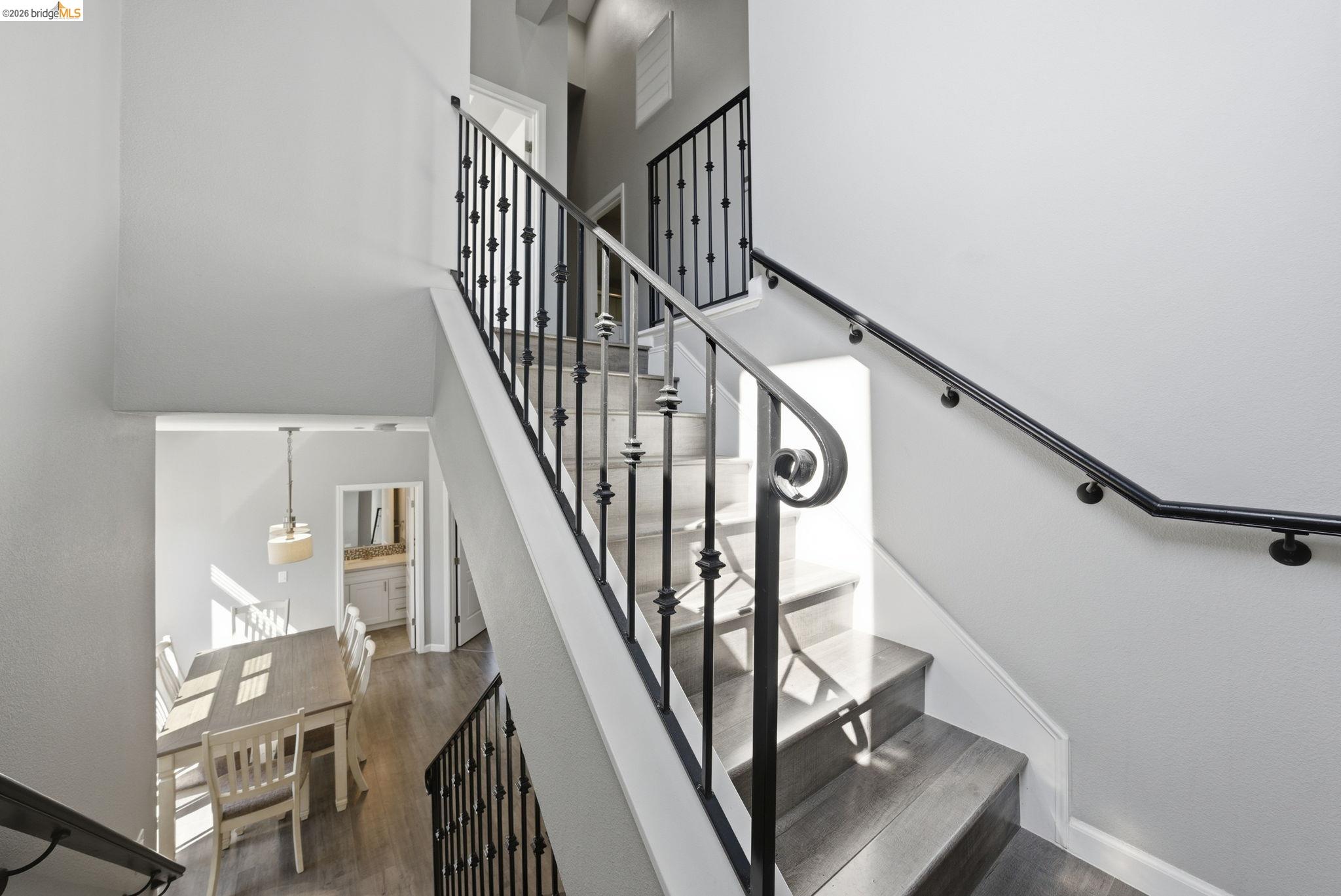 Detail Gallery Image 23 of 60 For 817 Estancia Ter, Hayward,  CA 94541 - 4 Beds | 3 Baths