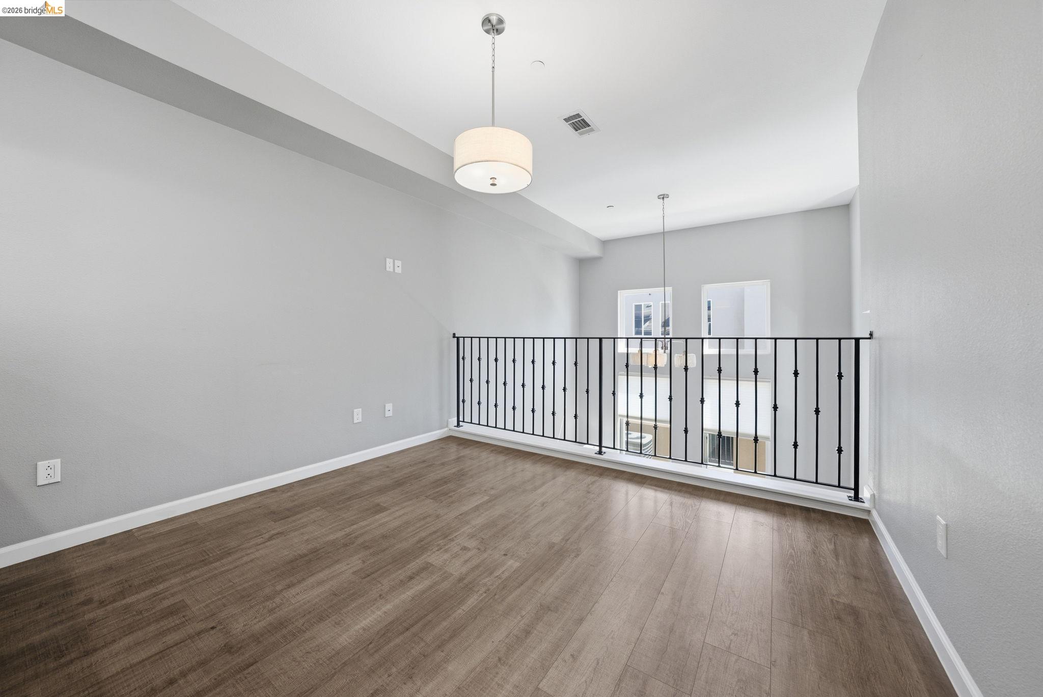 Detail Gallery Image 26 of 60 For 817 Estancia Ter, Hayward,  CA 94541 - 4 Beds | 3 Baths