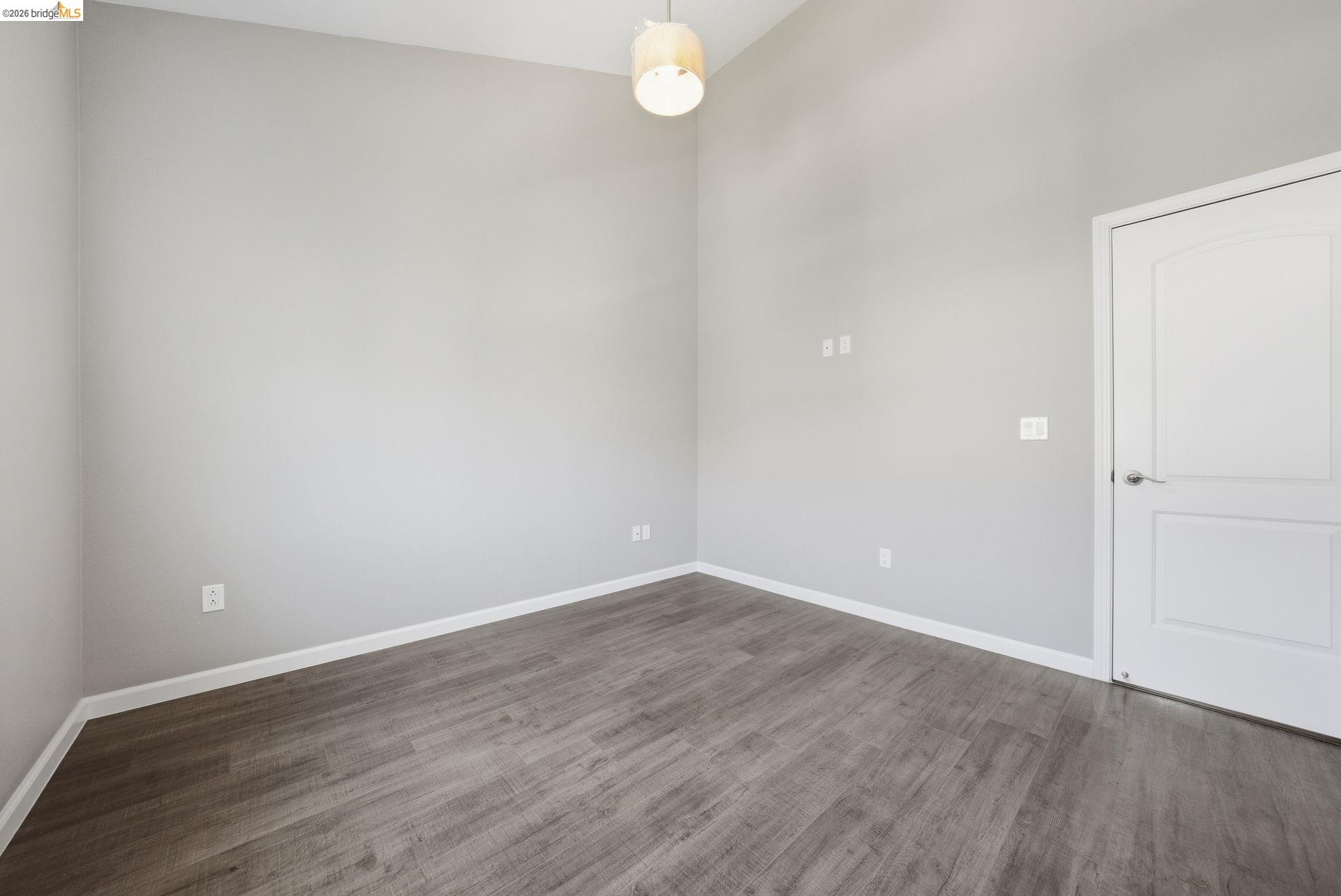 Detail Gallery Image 38 of 60 For 817 Estancia Ter, Hayward,  CA 94541 - 4 Beds | 3 Baths