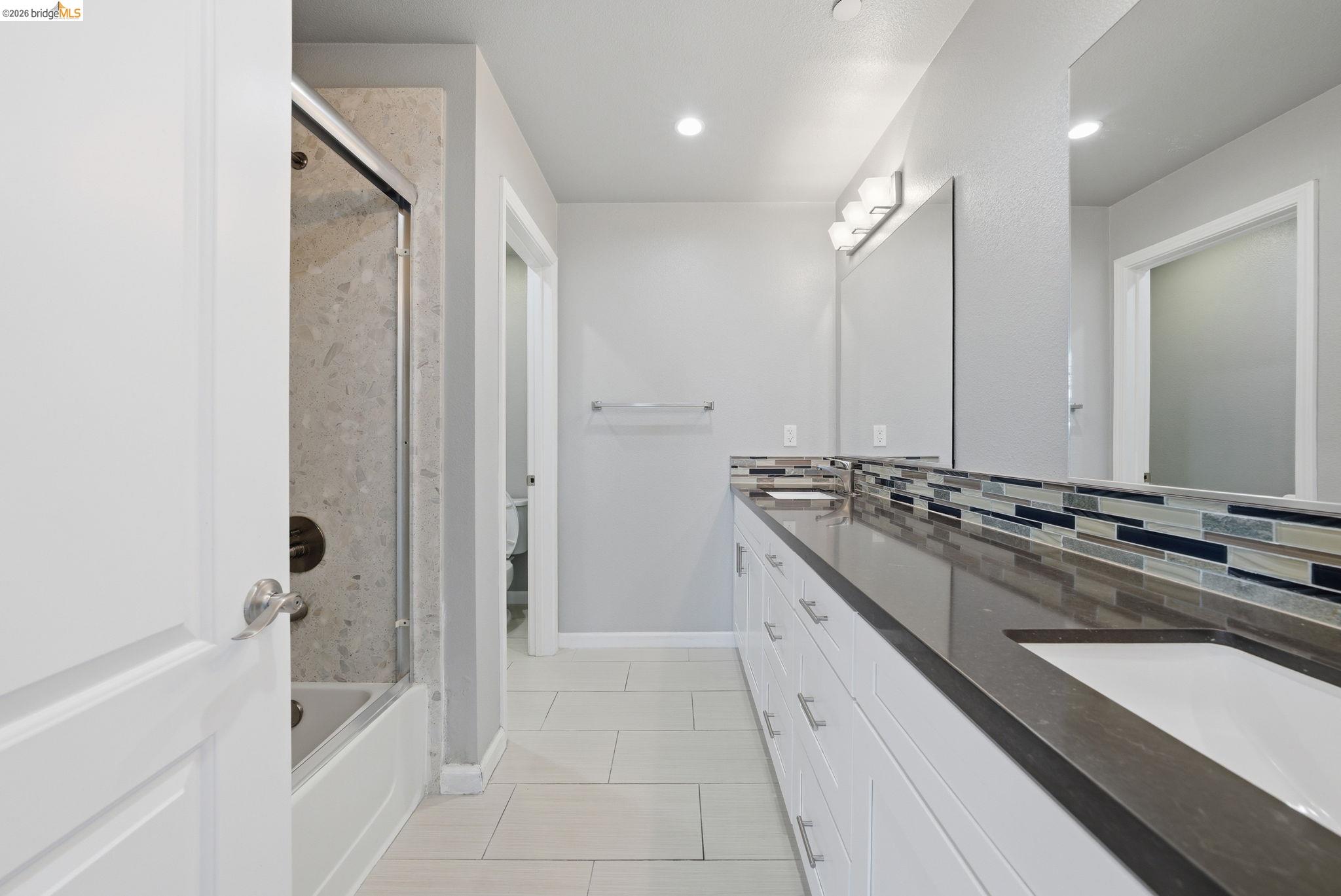 Detail Gallery Image 41 of 60 For 817 Estancia Ter, Hayward,  CA 94541 - 4 Beds | 3 Baths