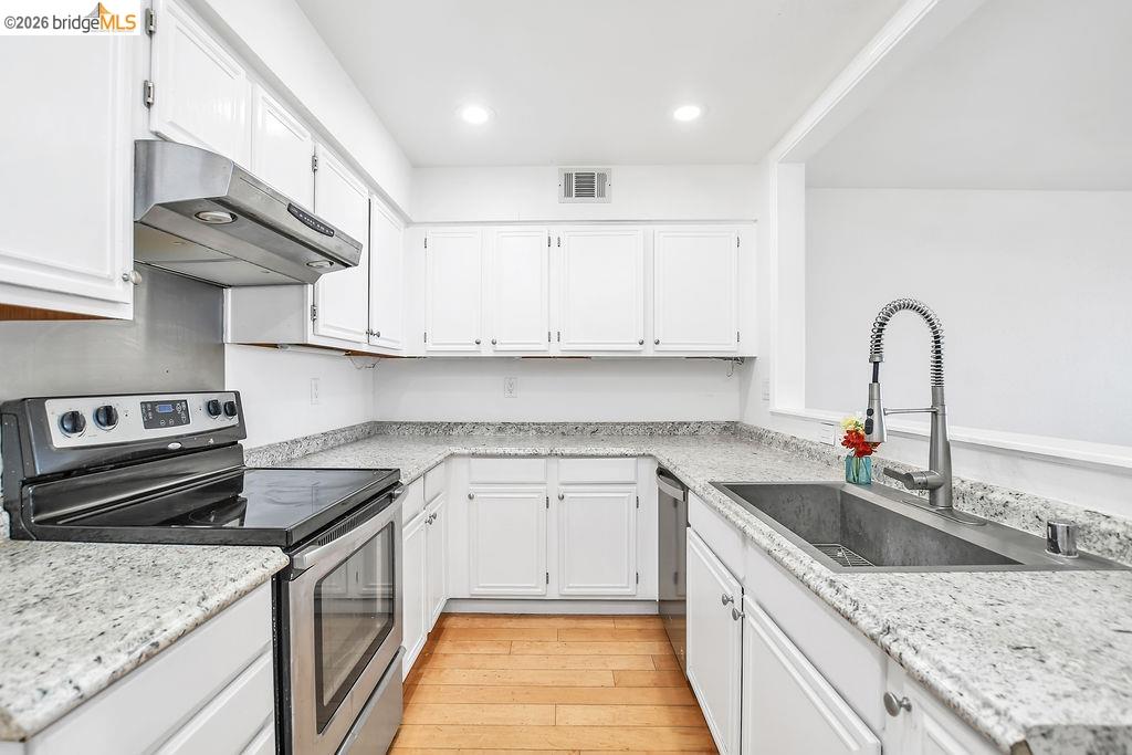 Detail Gallery Image 17 of 31 For 3487 Wells Rd, Oakley,  CA 94561 - 2 Beds | 2 Baths