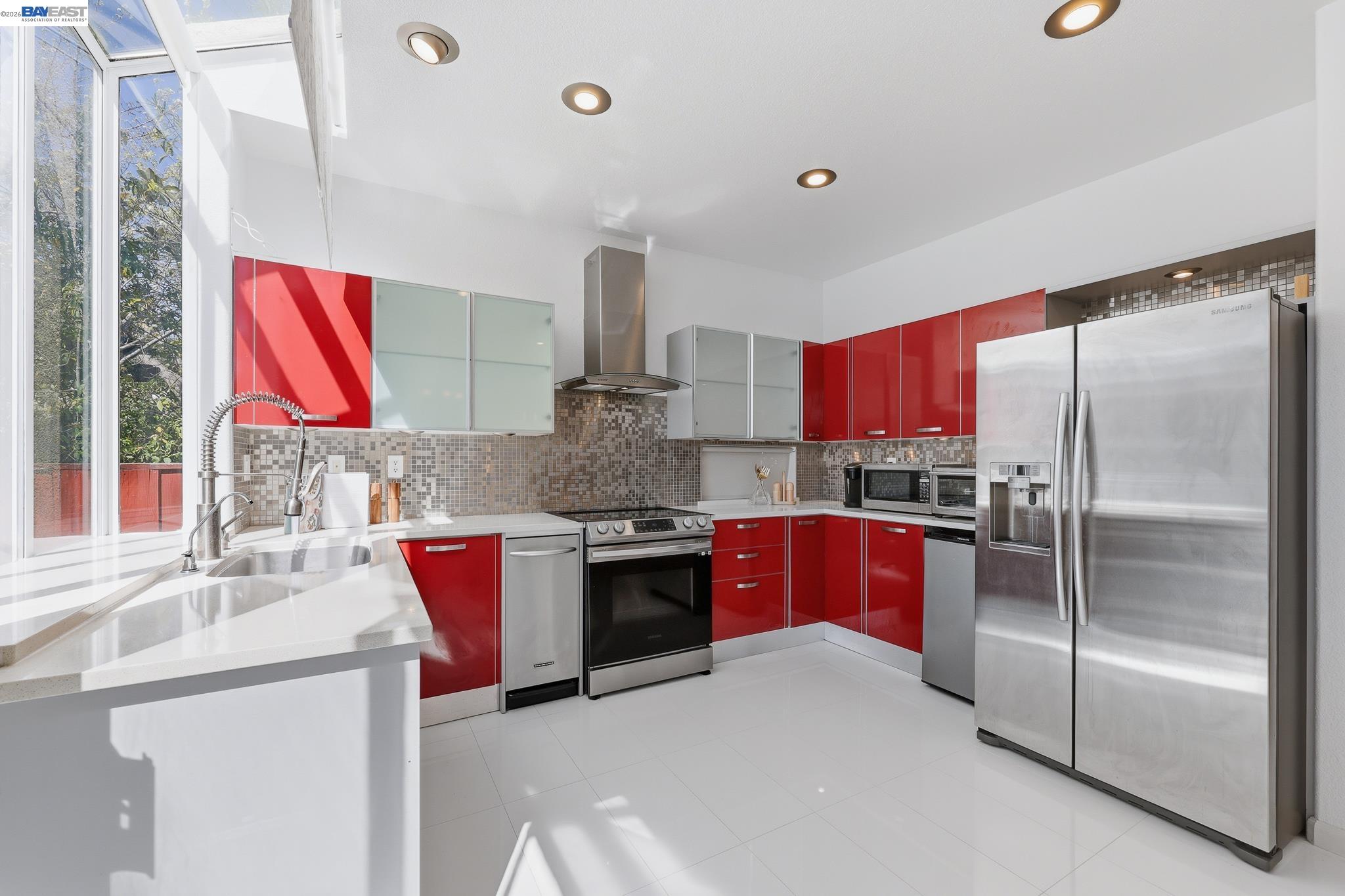 Detail Gallery Image 21 of 60 For 906 Vista Pointe Dr, San Ramon,  CA 94582 - 3 Beds | 2/1 Baths