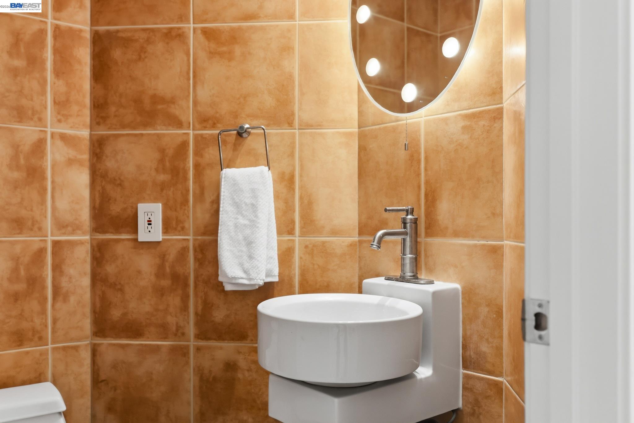 Detail Gallery Image 27 of 60 For 906 Vista Pointe Dr, San Ramon,  CA 94582 - 3 Beds | 2/1 Baths