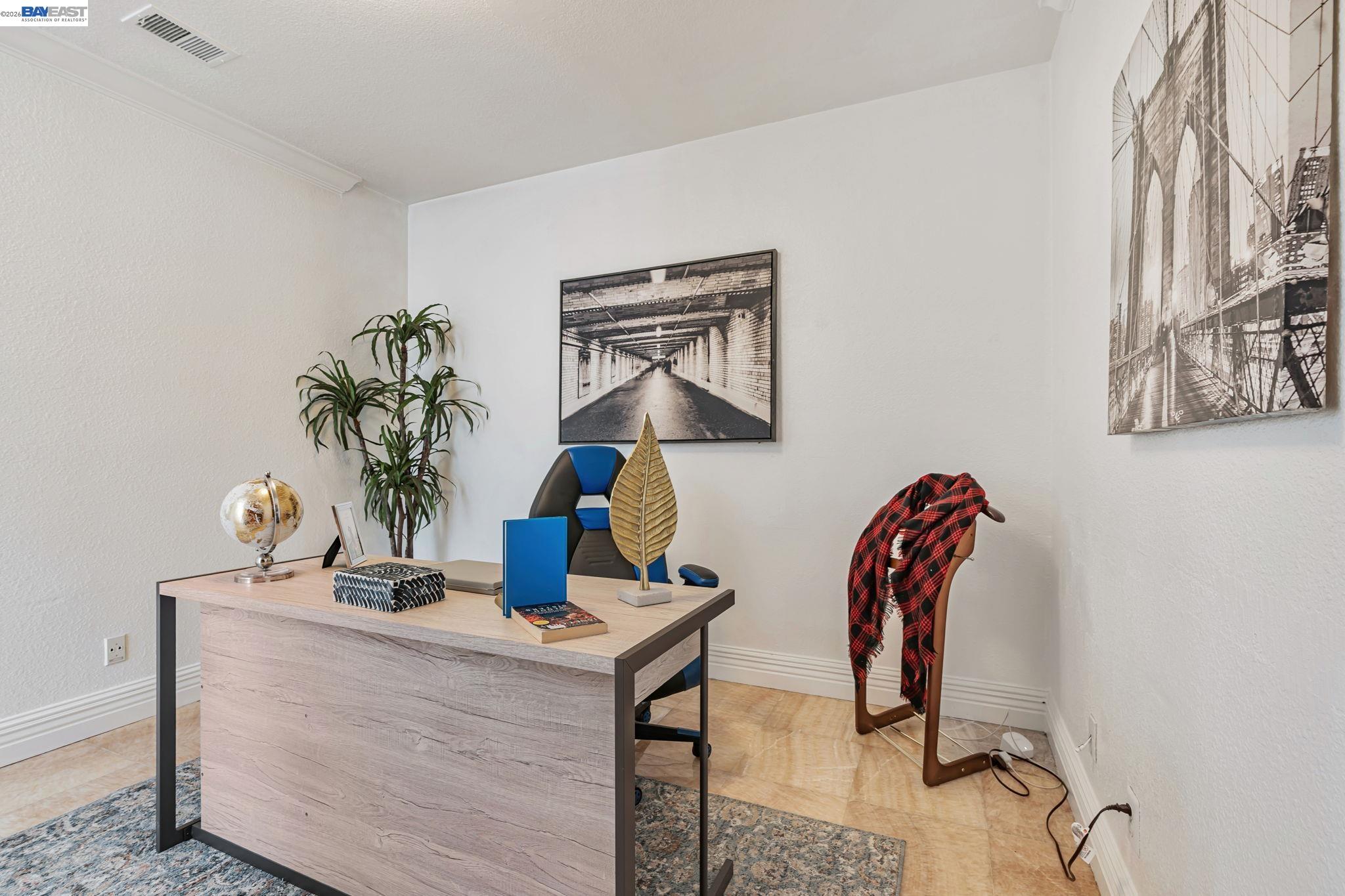 Detail Gallery Image 21 of 60 For 5065 Carbondale Way, Antioch,  CA 94531 - 5 Beds | 3 Baths