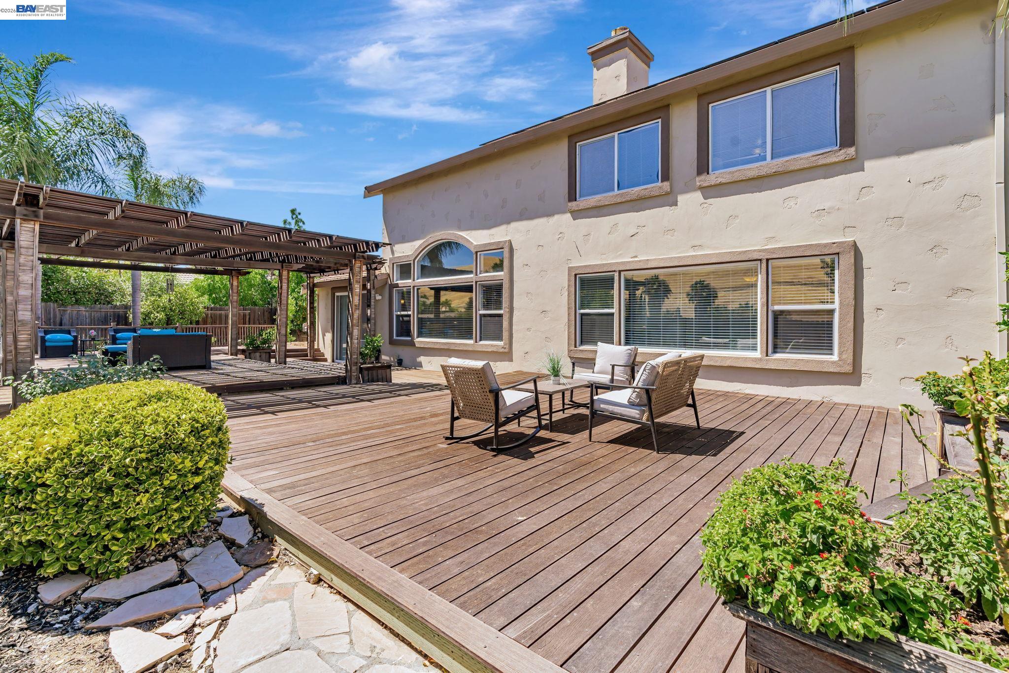 Detail Gallery Image 44 of 60 For 5065 Carbondale Way, Antioch,  CA 94531 - 5 Beds | 3 Baths