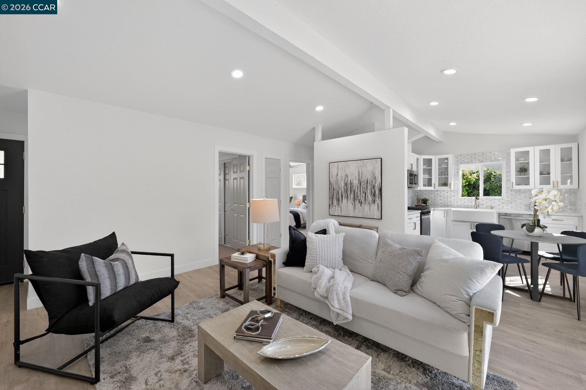 Detail Gallery Image 6 of 20 For 1636 Clay Street, Fairfield,  CA 94533 - 3 Beds | 2 Baths