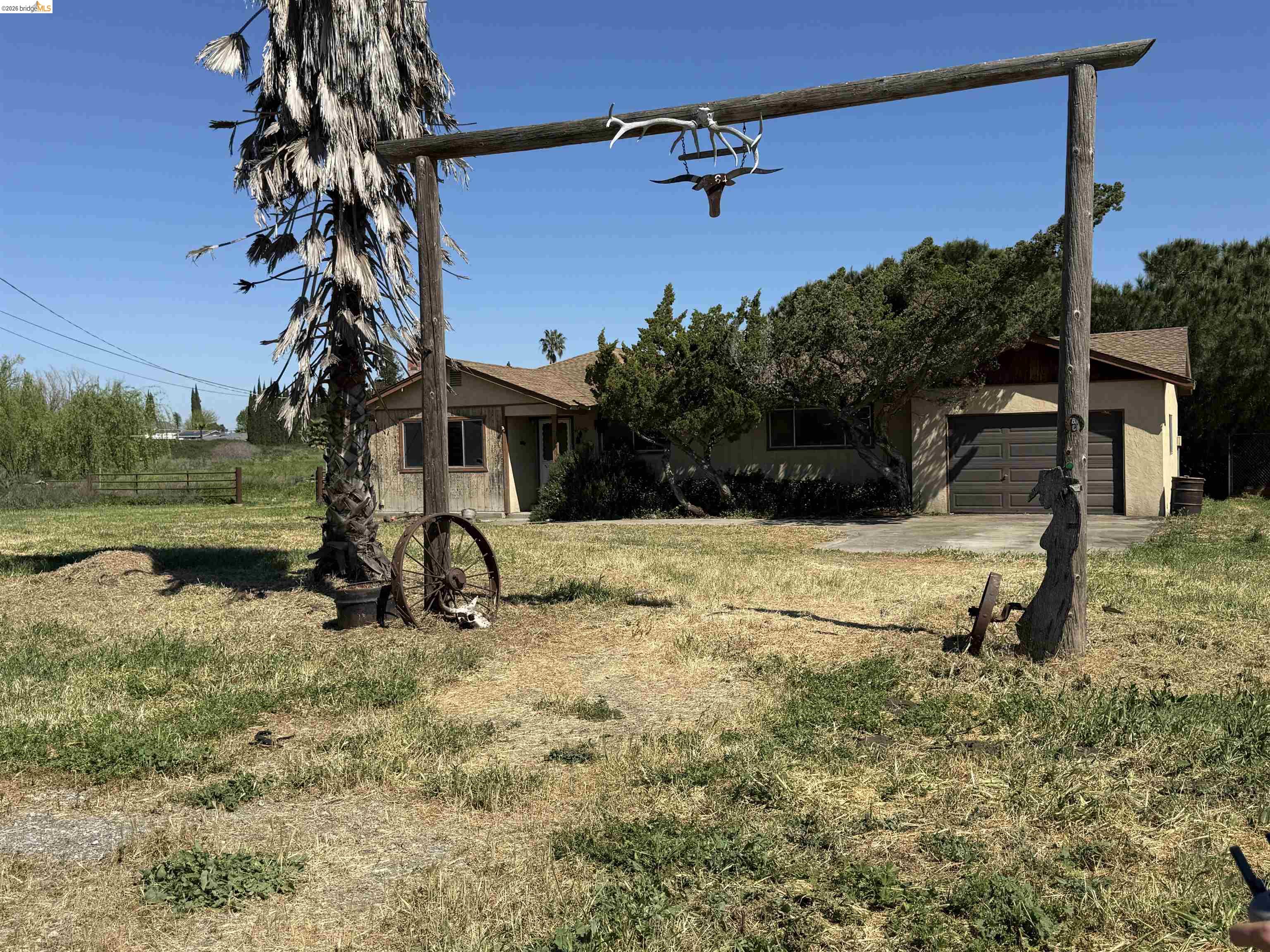 Front Image Thumbnail for EB41127737