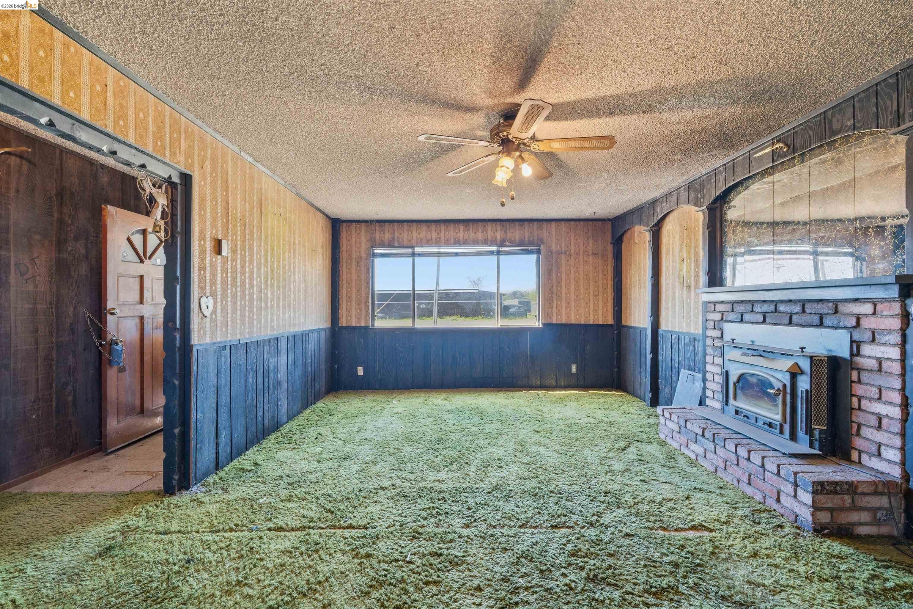 Detail Gallery Image 5 of 12 For 5364 Aspen Rd, Oakley,  CA 94561 - 3 Beds | 2 Baths