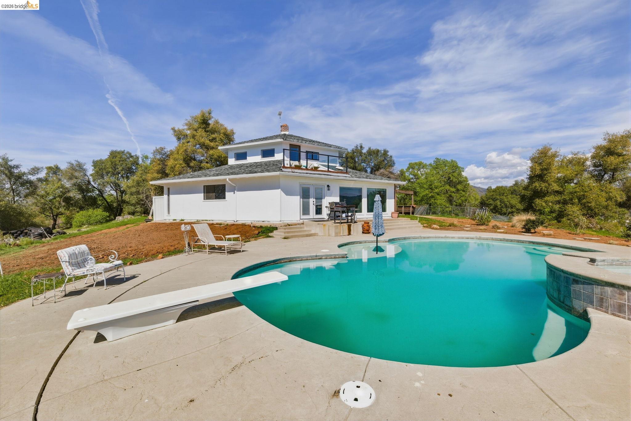 Detail Gallery Image 7 of 59 For 18344 Zeni Ln, Tuolumne,  CA 95379 - 3 Beds | 2/1 Baths