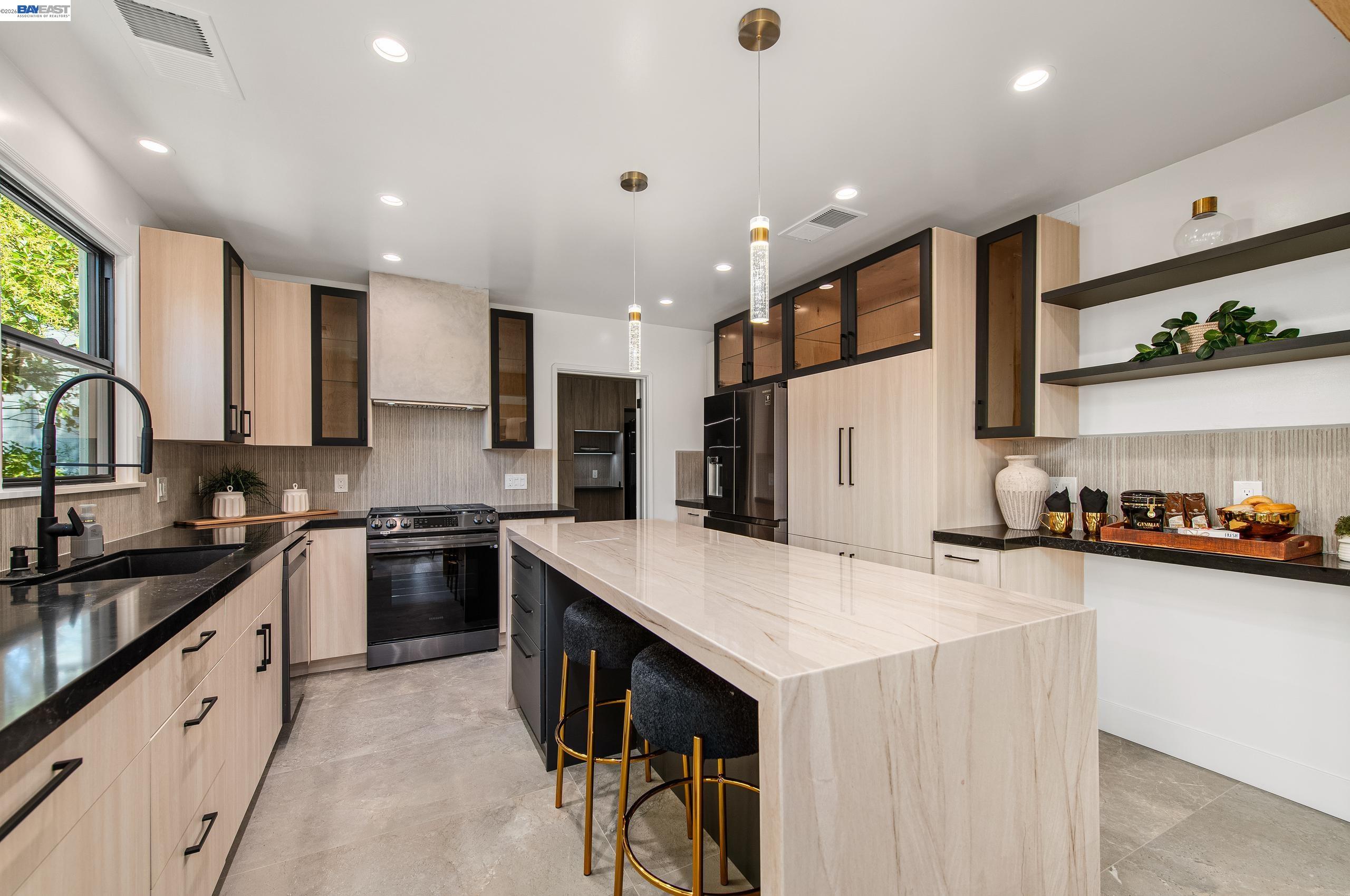 4073 Stanley Blvd, Pleasanton, CA, 94566