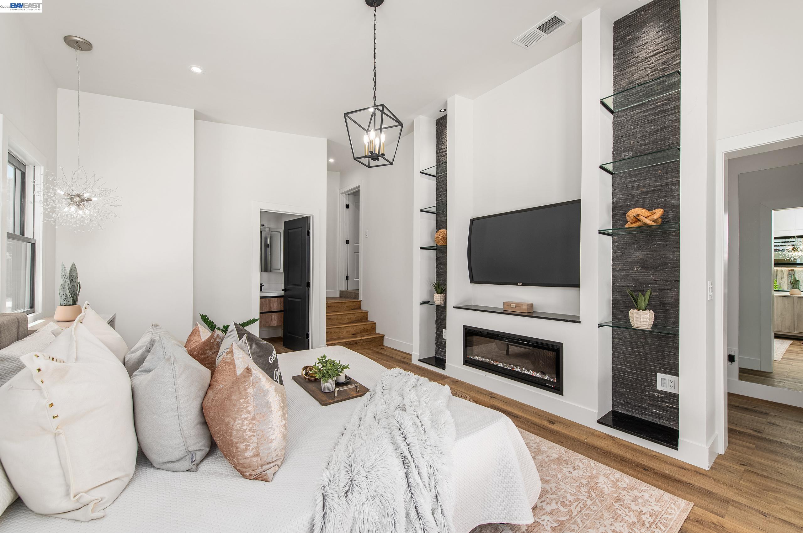 4073 Stanley Blvd, Pleasanton, CA, 94566