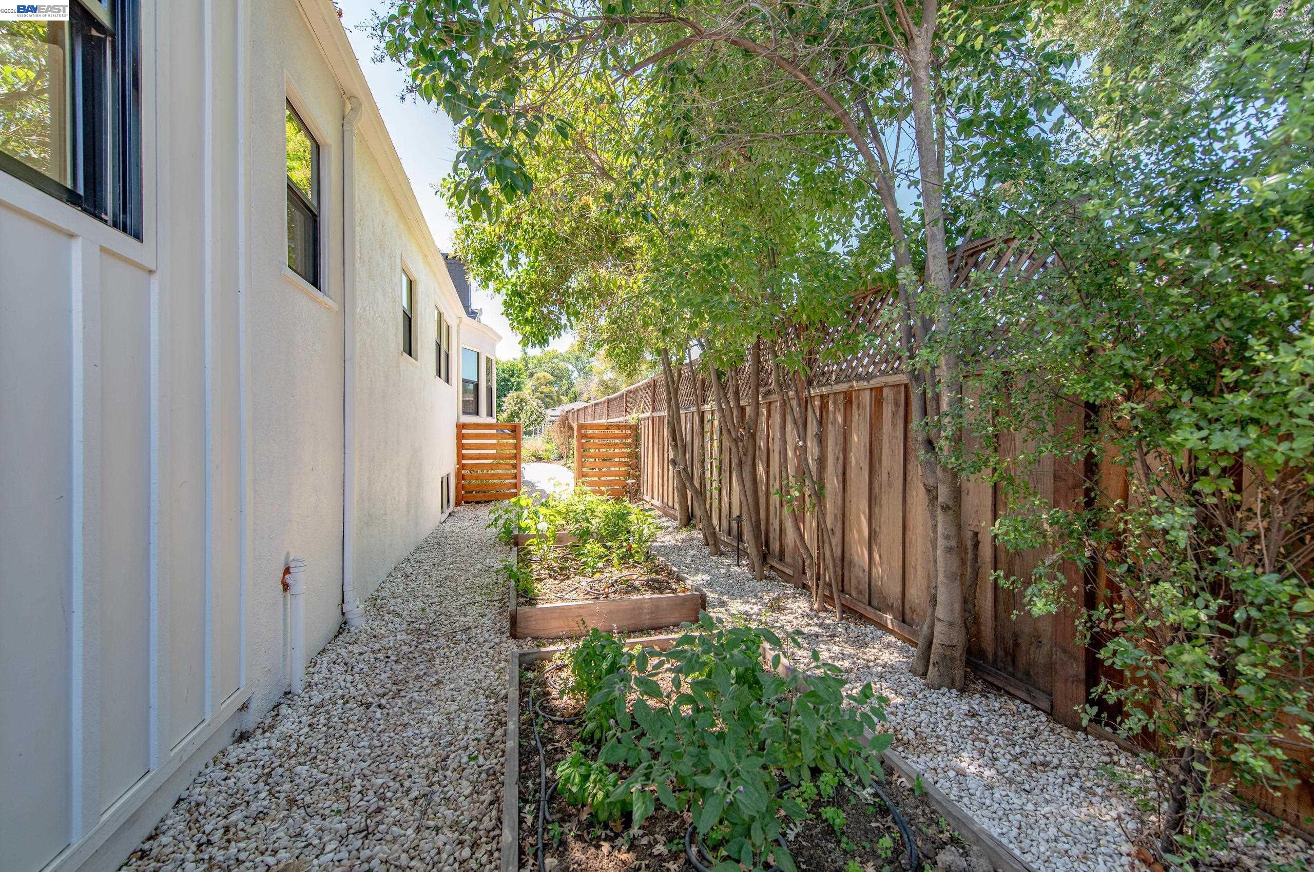 4073 Stanley Blvd, Pleasanton, CA, 94566