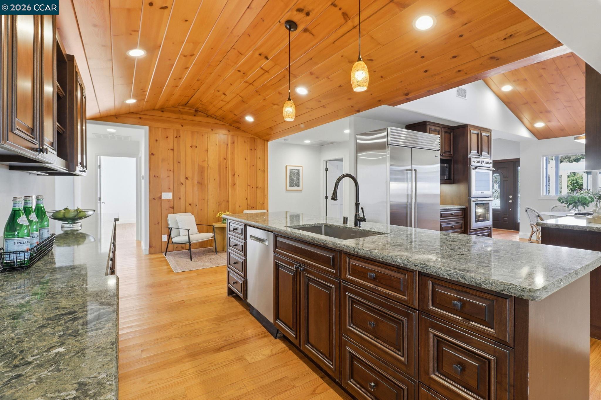 Detail Gallery Image 11 of 43 For 1124 Sanders Dr, Moraga,  CA 94556 - 4 Beds | 3 Baths