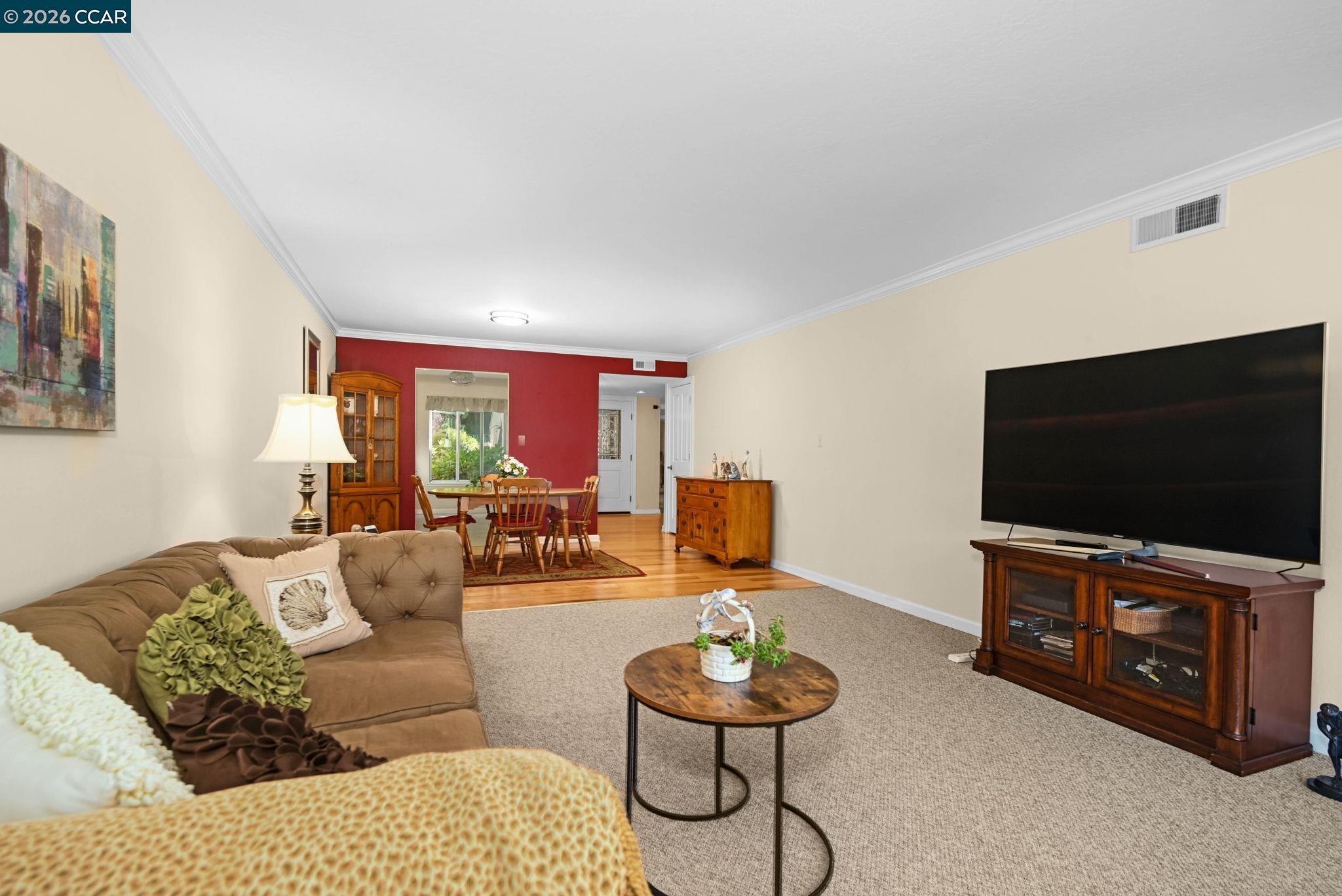 Photo #8: 41127743 Listing: Photo #8