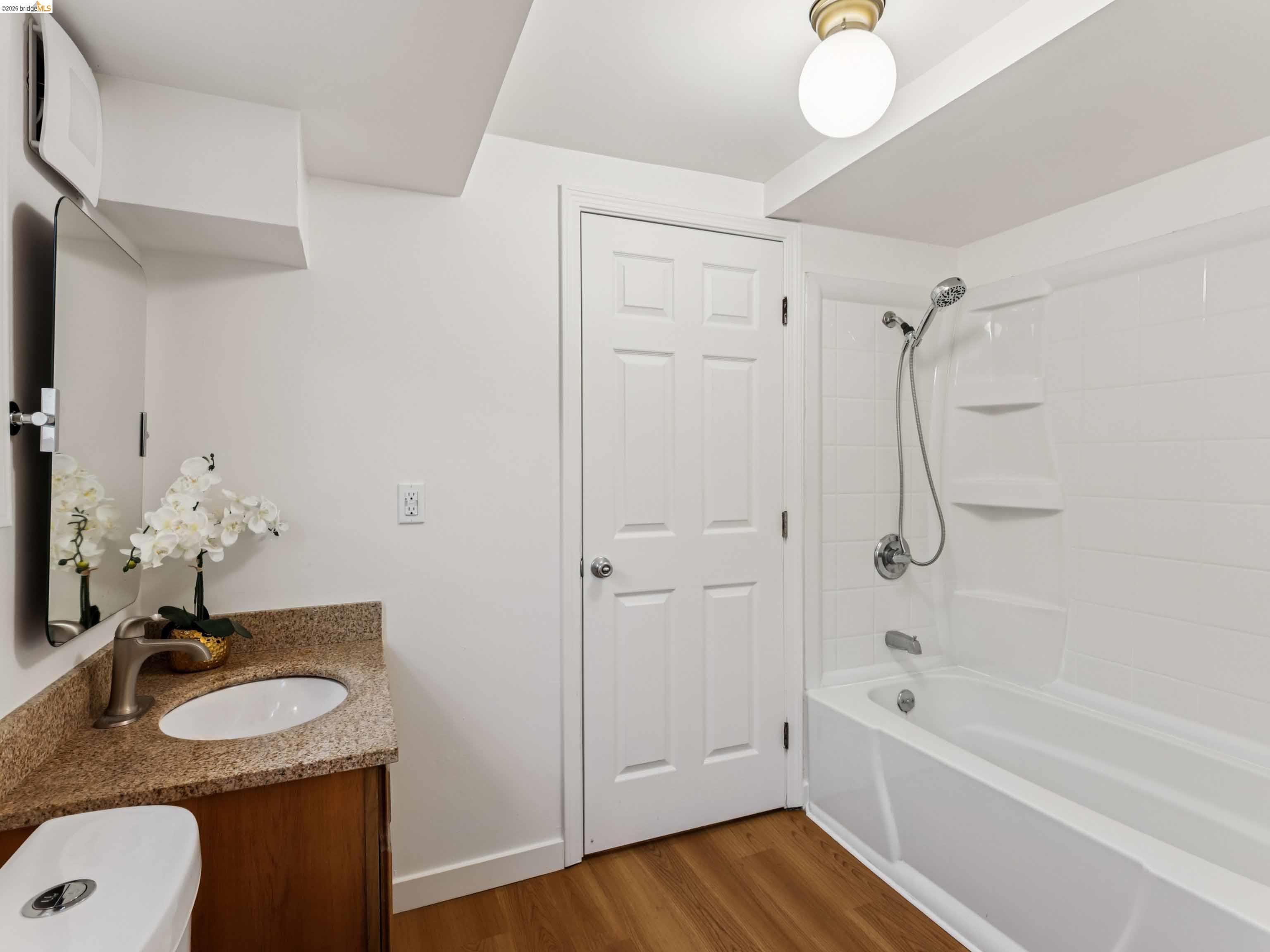 Detail Gallery Image 38 of 51 For 425 Central Ave, Alameda,  CA 94501 - – Beds | – Baths
