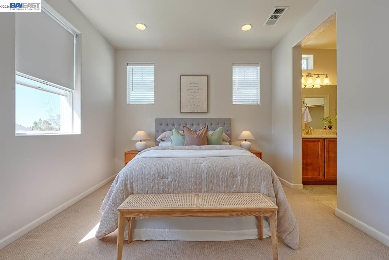 Detail Gallery Image 18 of 31 For 2943 Pescadero Ter, Fremont,  CA 94538 - 3 Beds | 2/1 Baths