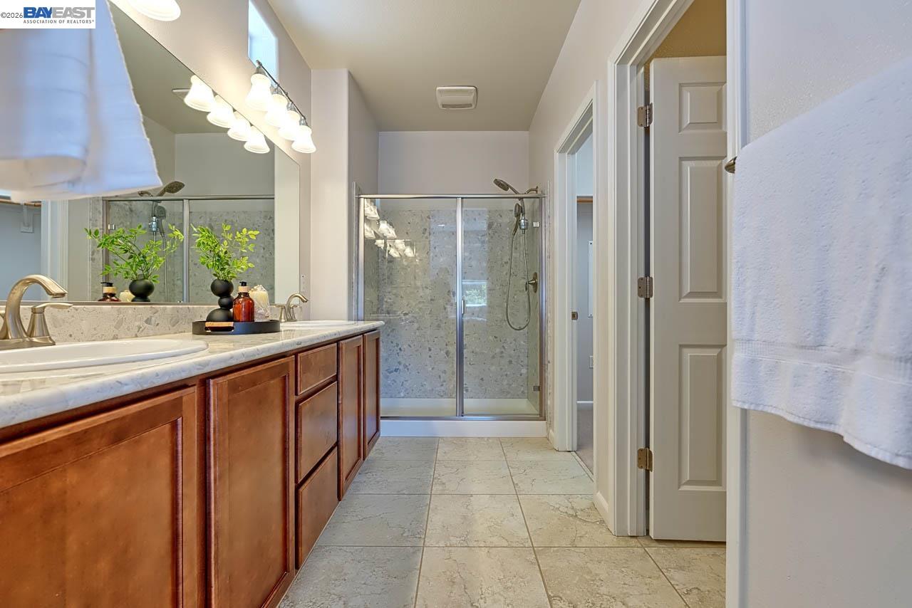 Detail Gallery Image 20 of 31 For 2943 Pescadero Ter, Fremont,  CA 94538 - 3 Beds | 2/1 Baths