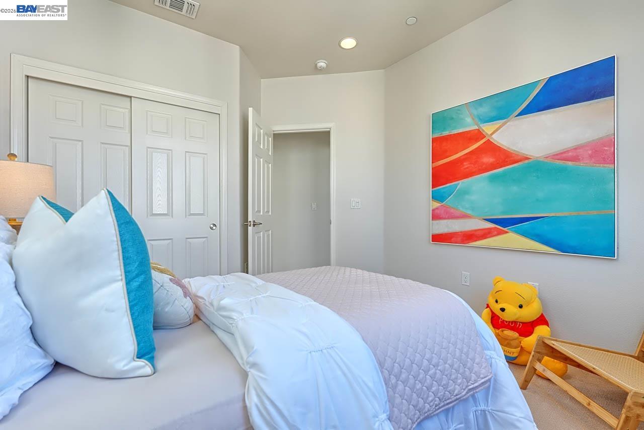 Detail Gallery Image 25 of 31 For 2943 Pescadero Ter, Fremont,  CA 94538 - 3 Beds | 2/1 Baths