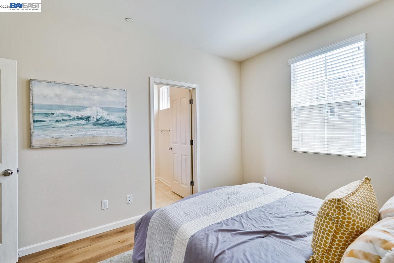 Detail Gallery Image 25 of 37 For 1369 Coyote Creek Way, Milpitas,  CA 95035 - 3 Beds | 3/1 Baths