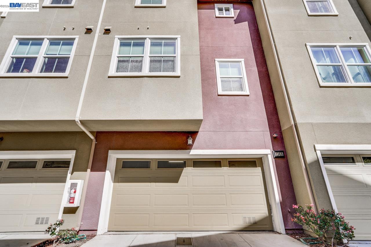 Detail Gallery Image 31 of 37 For 1369 Coyote Creek Way, Milpitas,  CA 95035 - 3 Beds | 3/1 Baths
