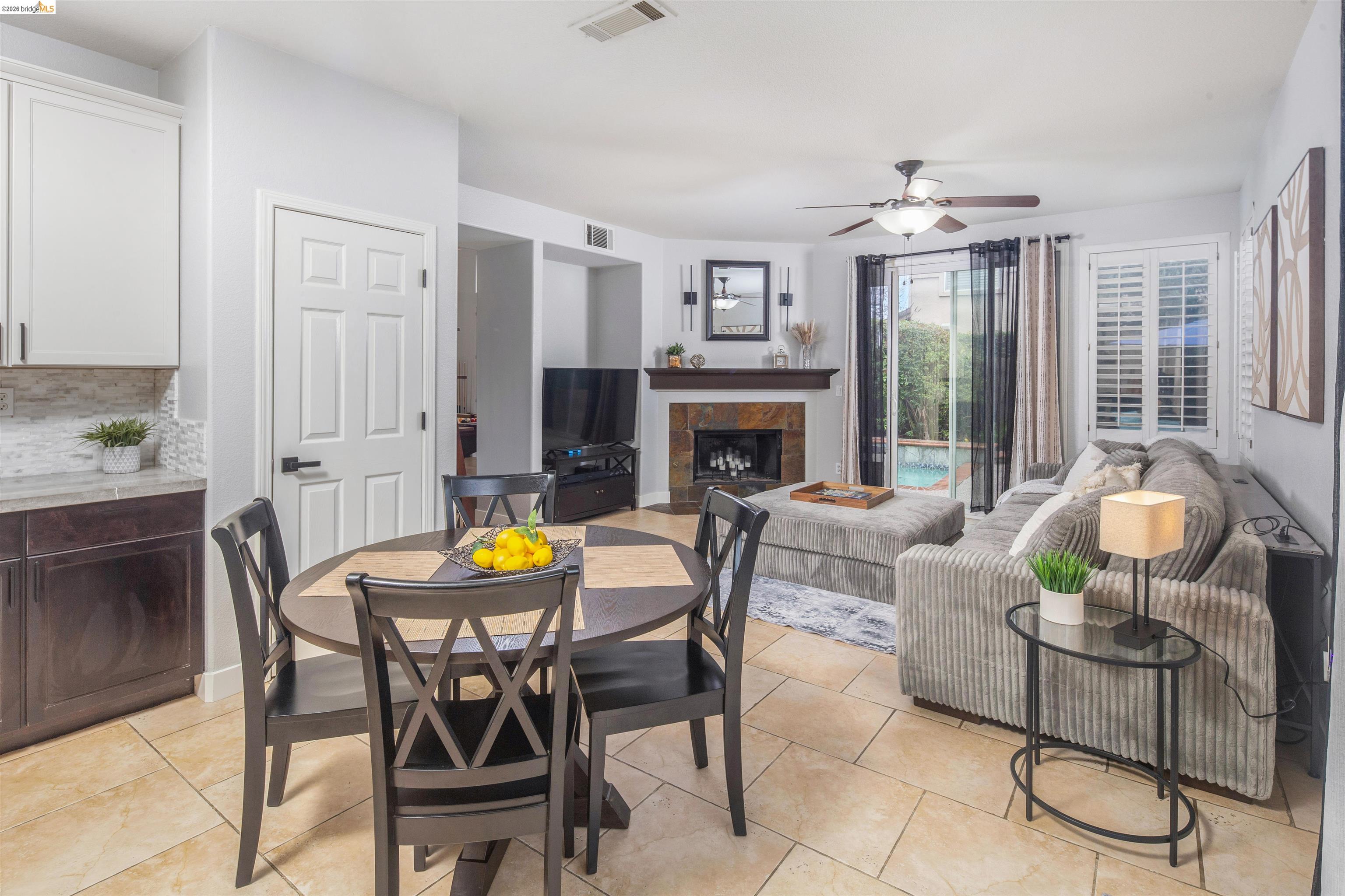 Detail Gallery Image 20 of 56 For 383 Stanwick St, Brentwood,  CA 94513 - 4 Beds | 3 Baths