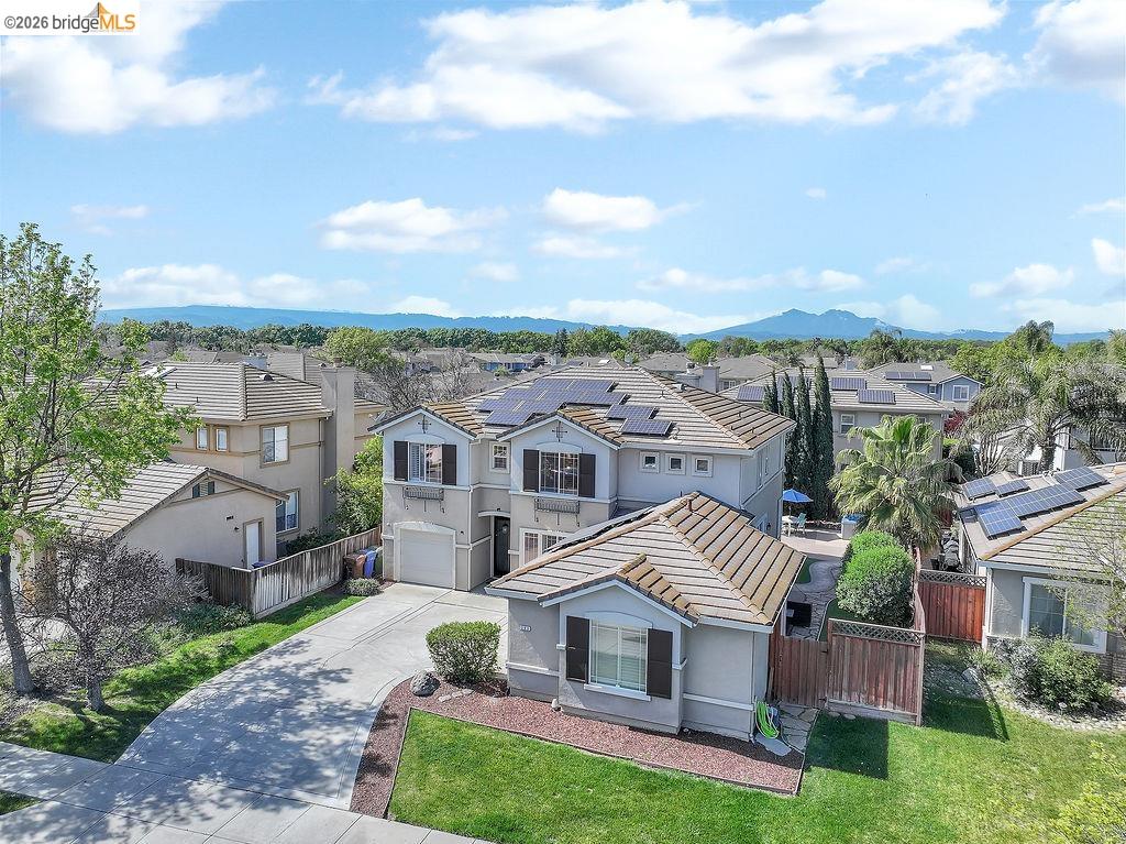 Detail Gallery Image 5 of 56 For 383 Stanwick St, Brentwood,  CA 94513 - 4 Beds | 3 Baths