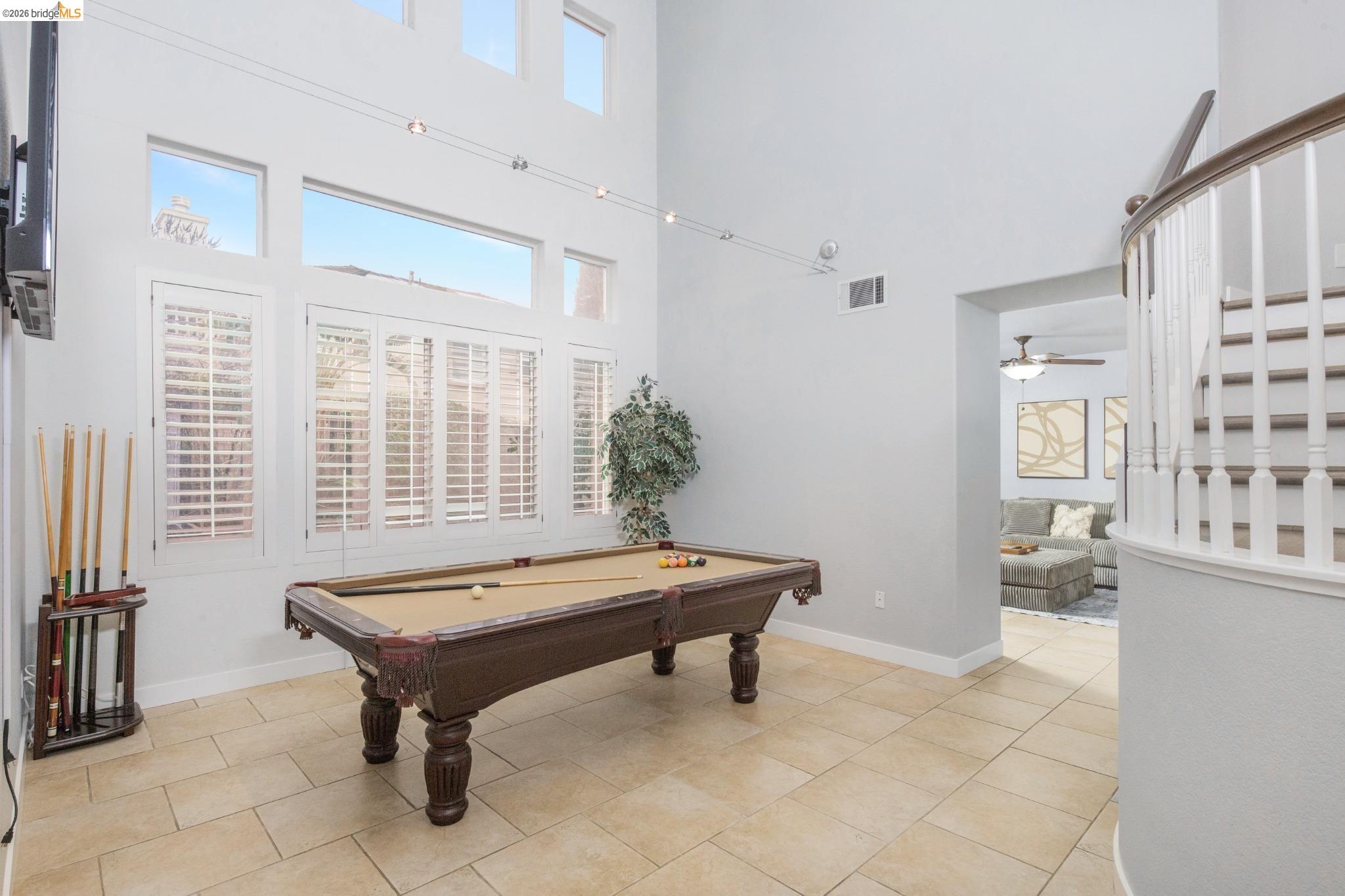 Detail Gallery Image 10 of 56 For 383 Stanwick St, Brentwood,  CA 94513 - 4 Beds | 3 Baths