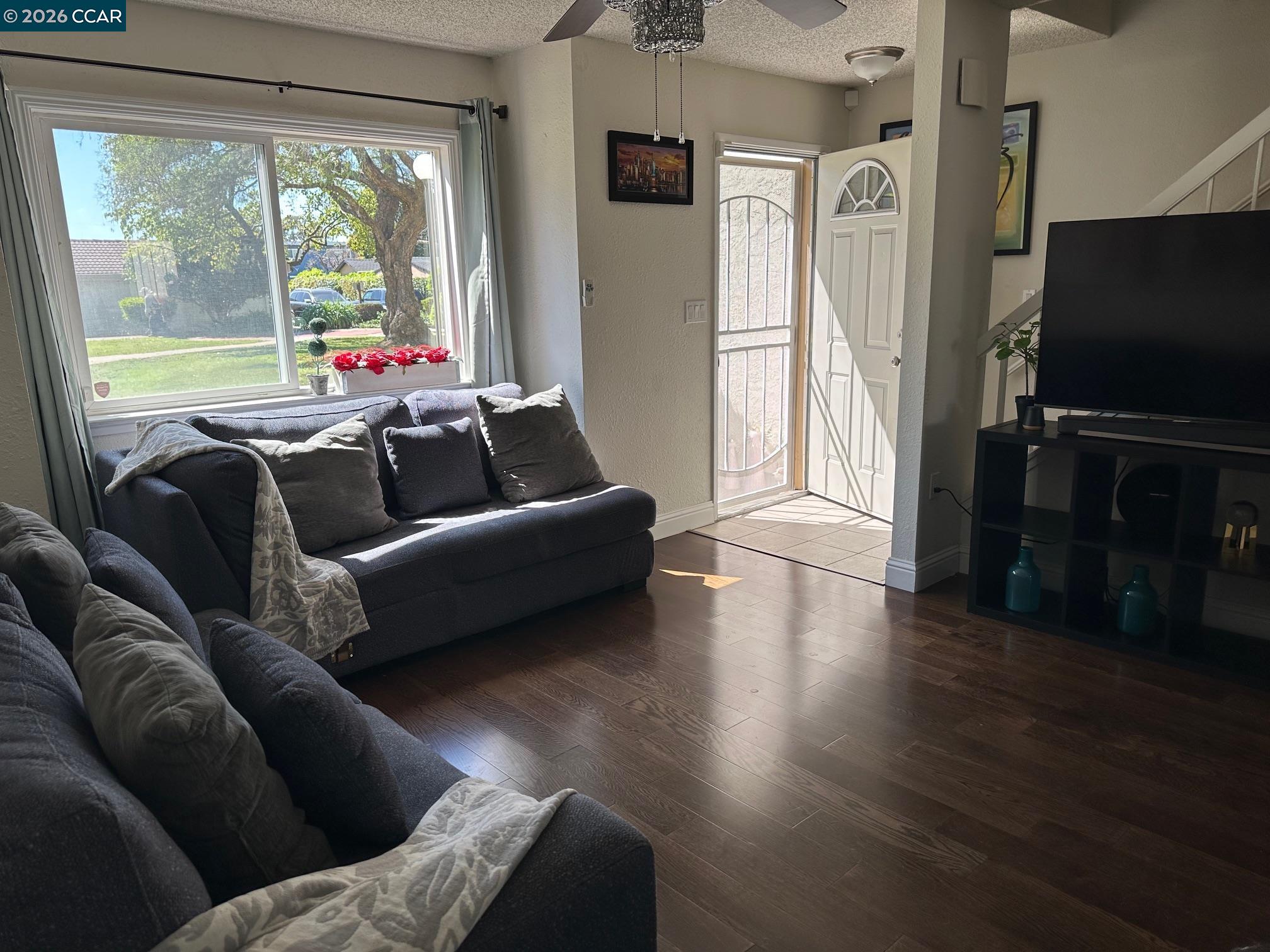 Photo #7: 41127751 Listing: Photo #7