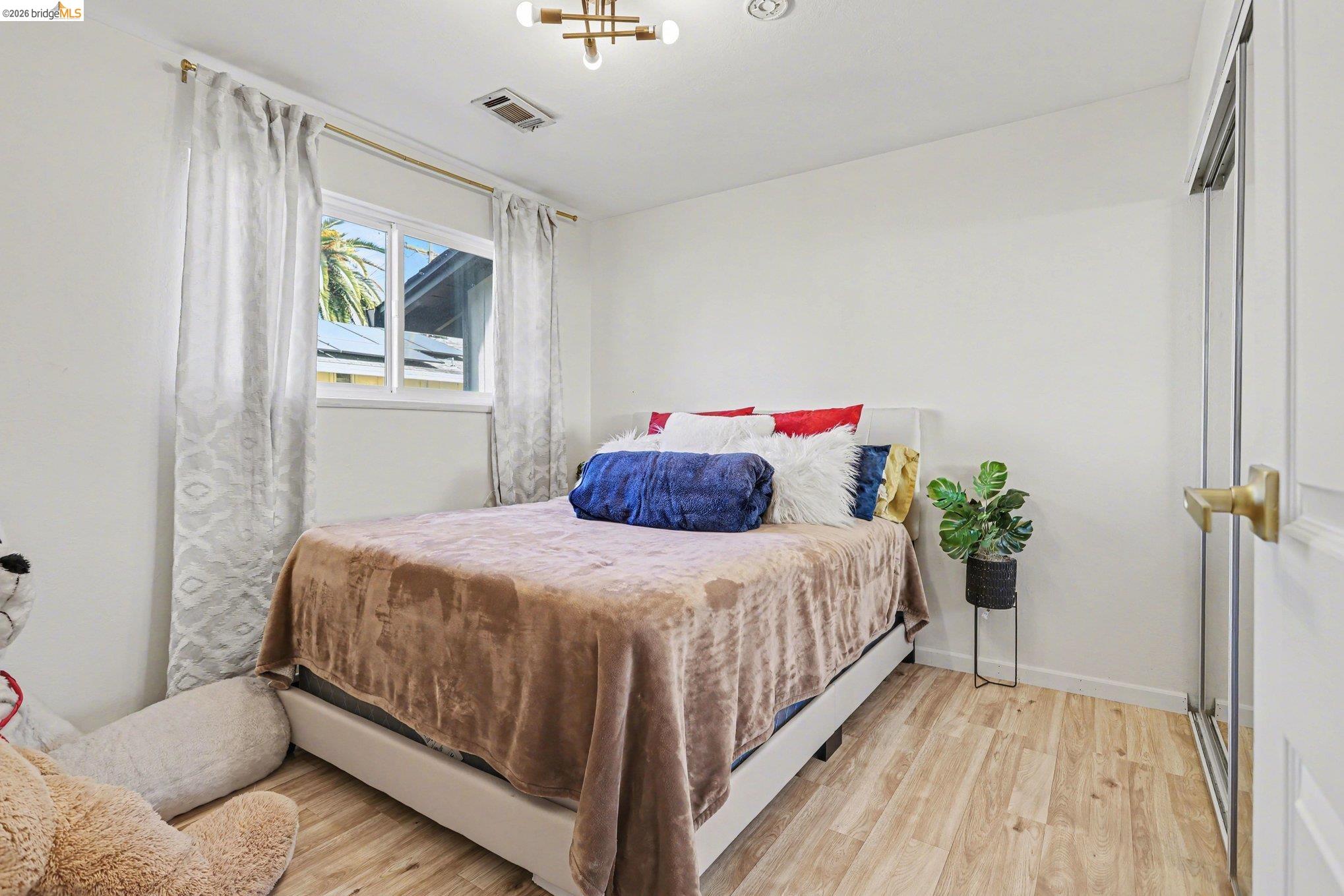 Detail Gallery Image 22 of 31 For 936 Santa Cruz Dr, Pleasant Hill,  CA 94523 - 3 Beds | 2 Baths