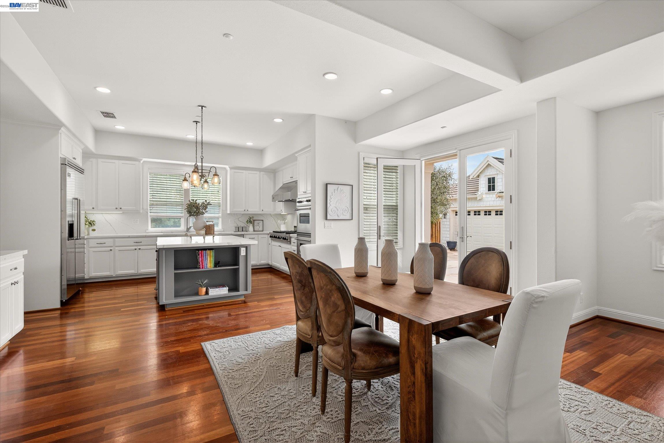 Detail Gallery Image 13 of 49 For 3001 Lusitana Dr, Livermore,  CA 94550 - 5 Beds | 4/1 Baths