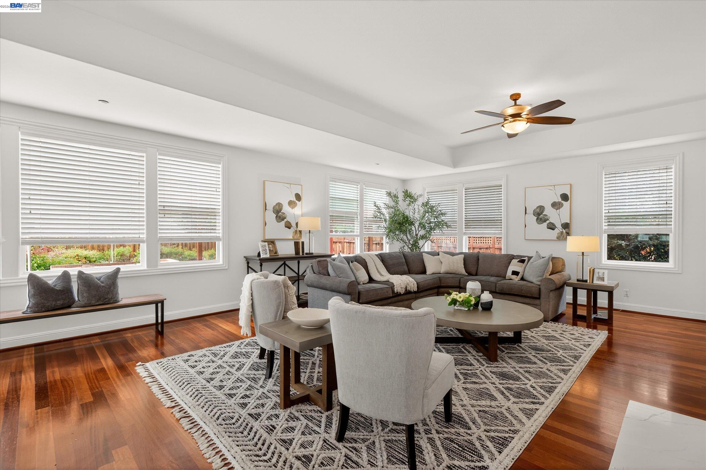 Detail Gallery Image 14 of 49 For 3001 Lusitana Dr, Livermore,  CA 94550 - 5 Beds | 4/1 Baths